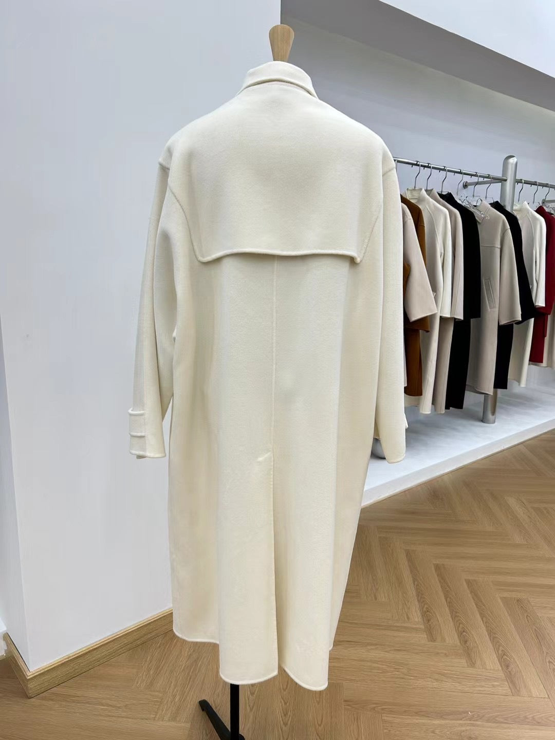 로로피아나 캐시미어 코트