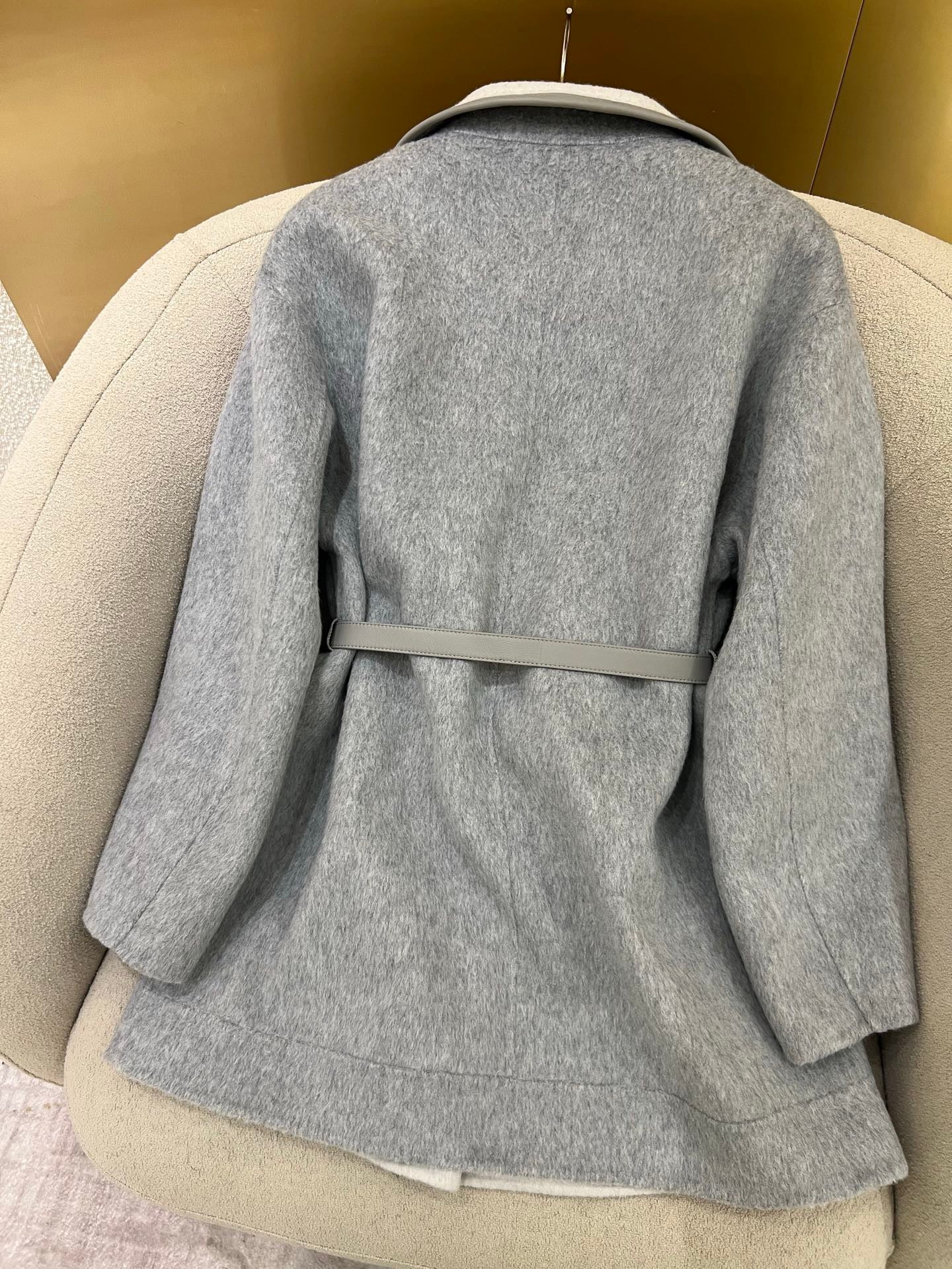 로로피아나 리버시블 벨크로 자켓