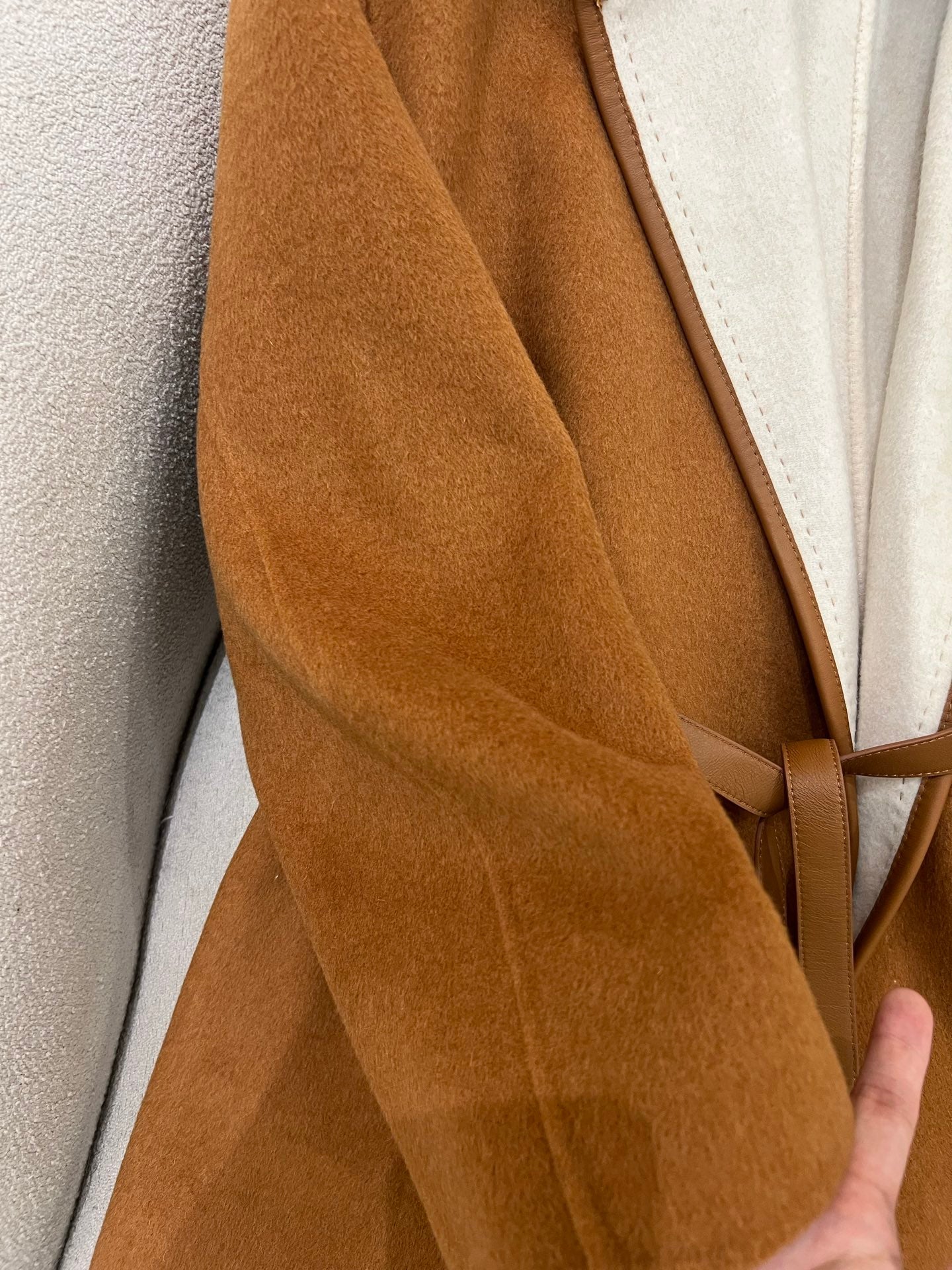 로로피아나 리버시블 벨크로 자켓