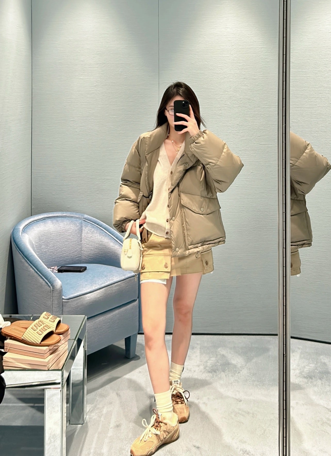미우미우 기능성 퐁제 다운 자켓