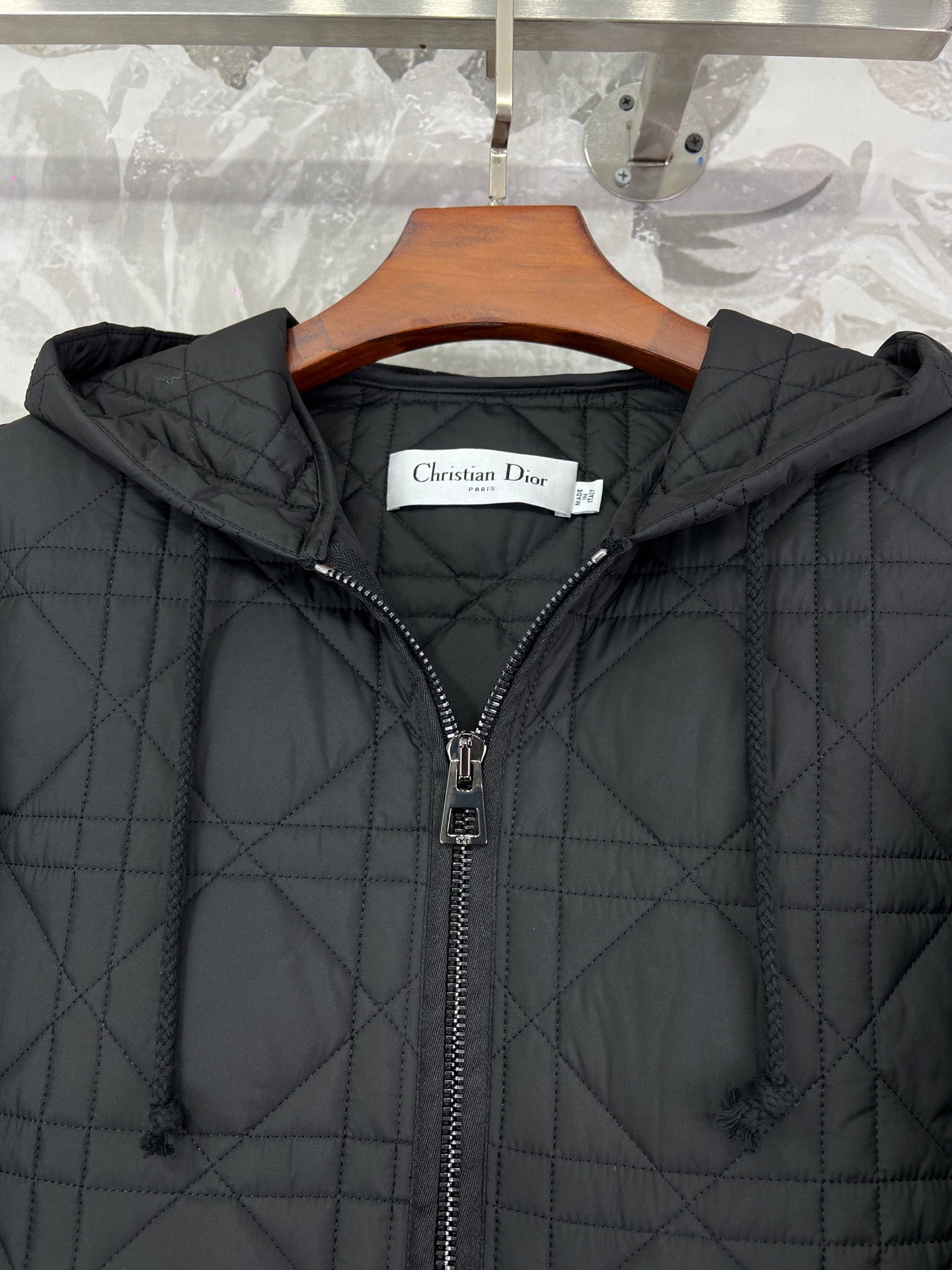 디올 매크로까나쥬 후드 피코트 퀄티드 테크니컬 태피터