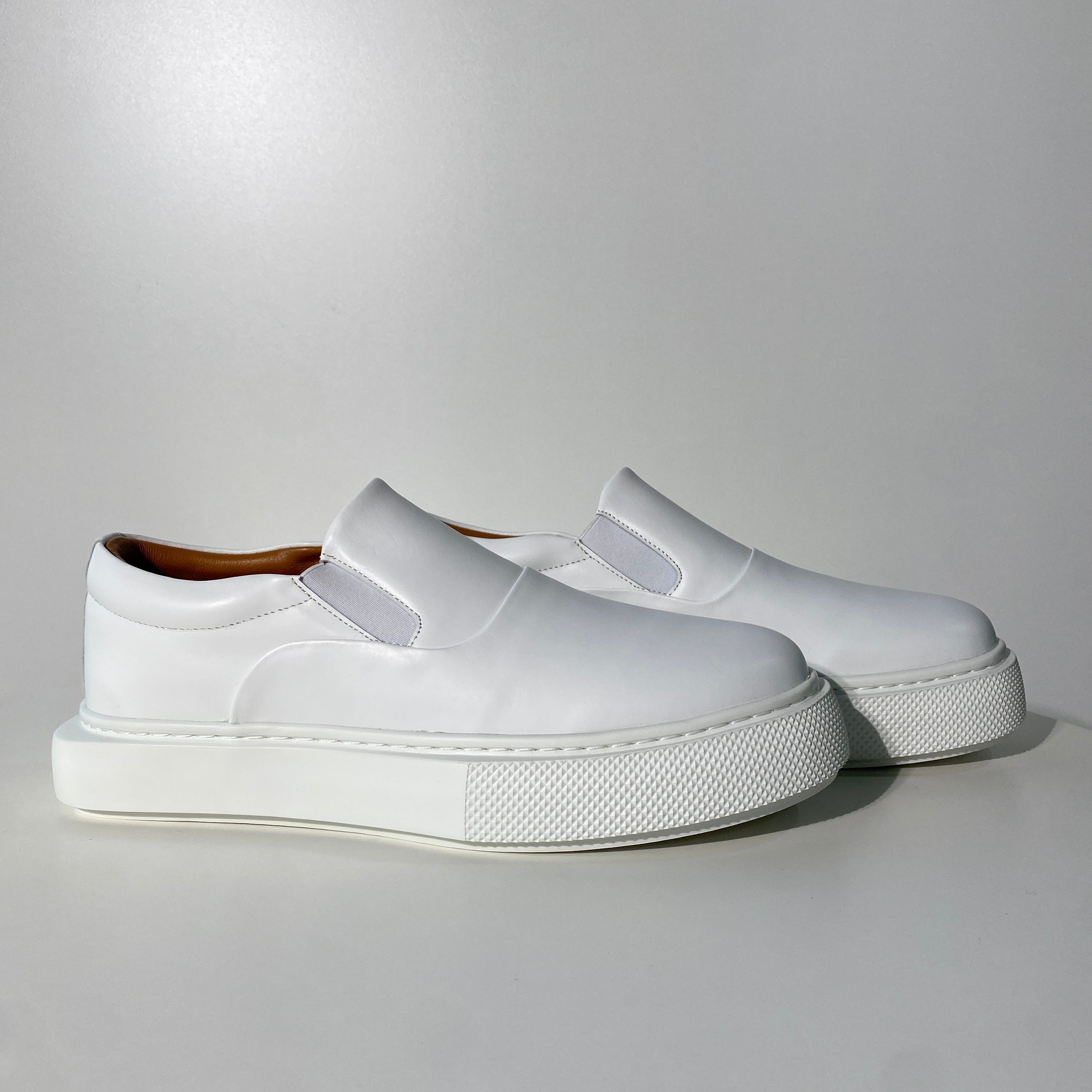 국내) 에르메스 히어로 로퍼 화이트 42