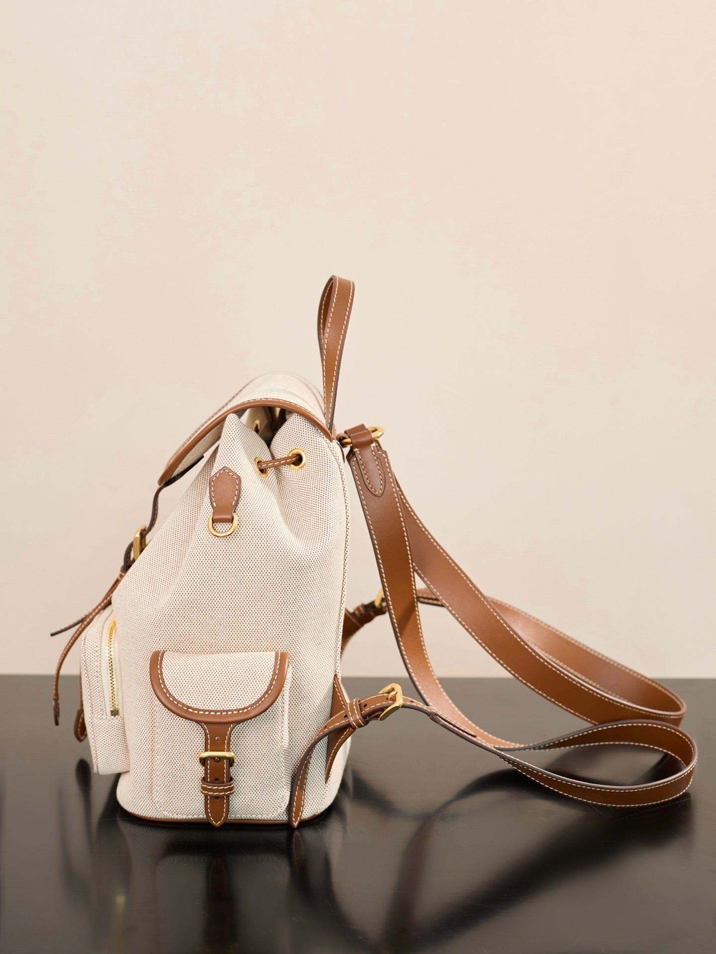 미우미우 캔버스 가죽 백팩 라지