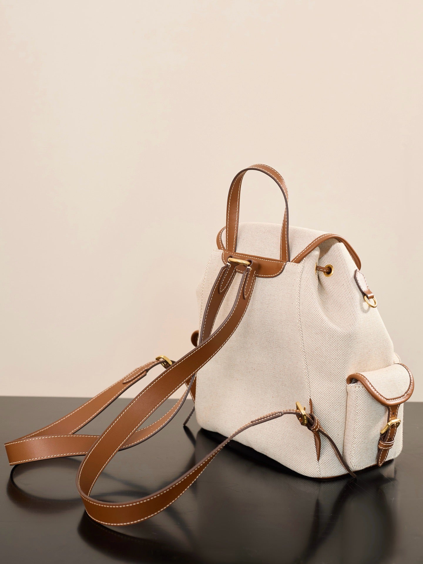 미우미우 캔버스 가죽 백팩 라지