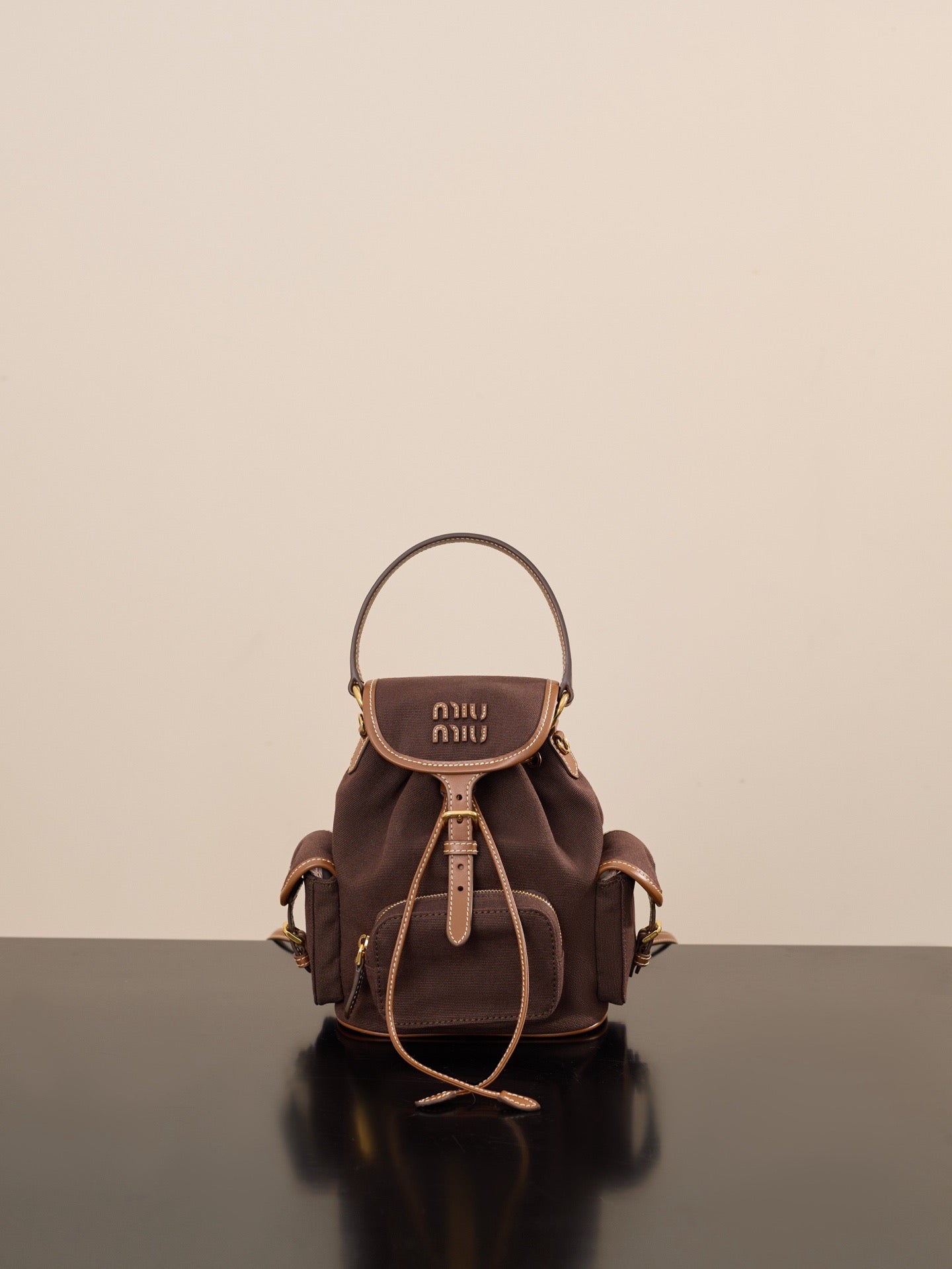 미우미우 캔버스 가죽 백팩 라지