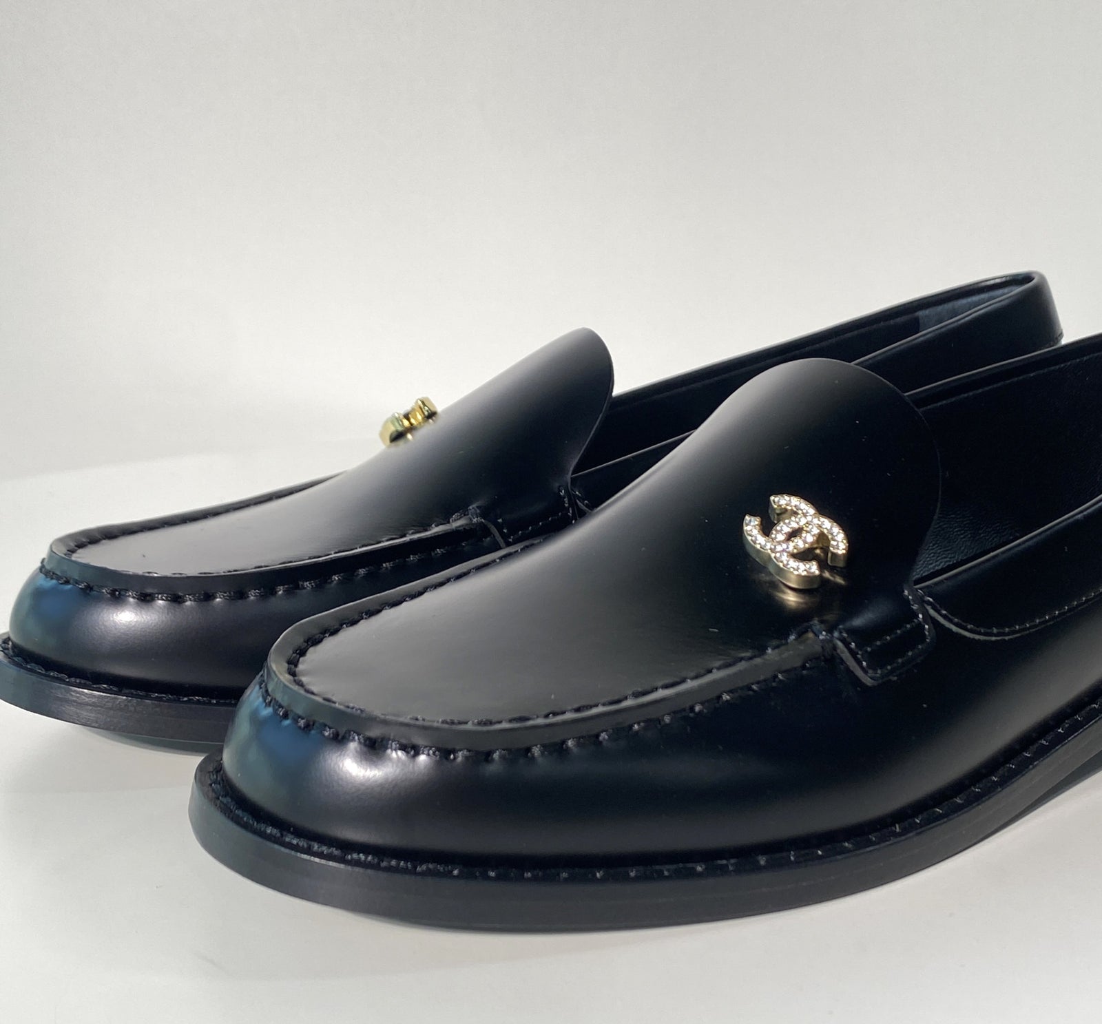 국내) 샤넬 cc 로고 로퍼 38