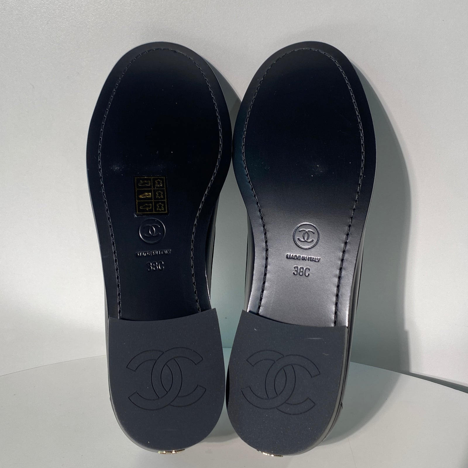 국내) 샤넬 cc 로고 로퍼 38