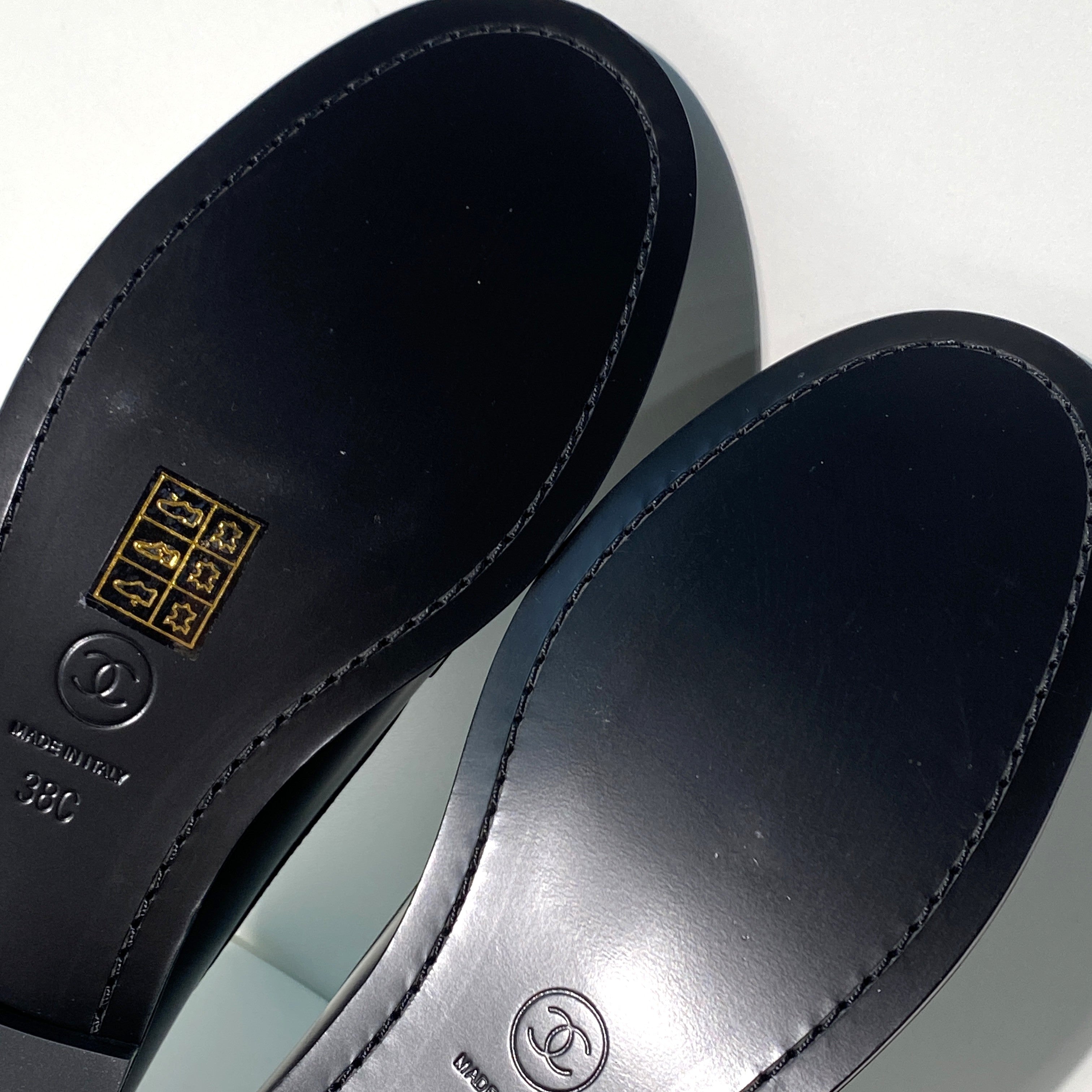 국내) 샤넬 cc 로고 로퍼 38