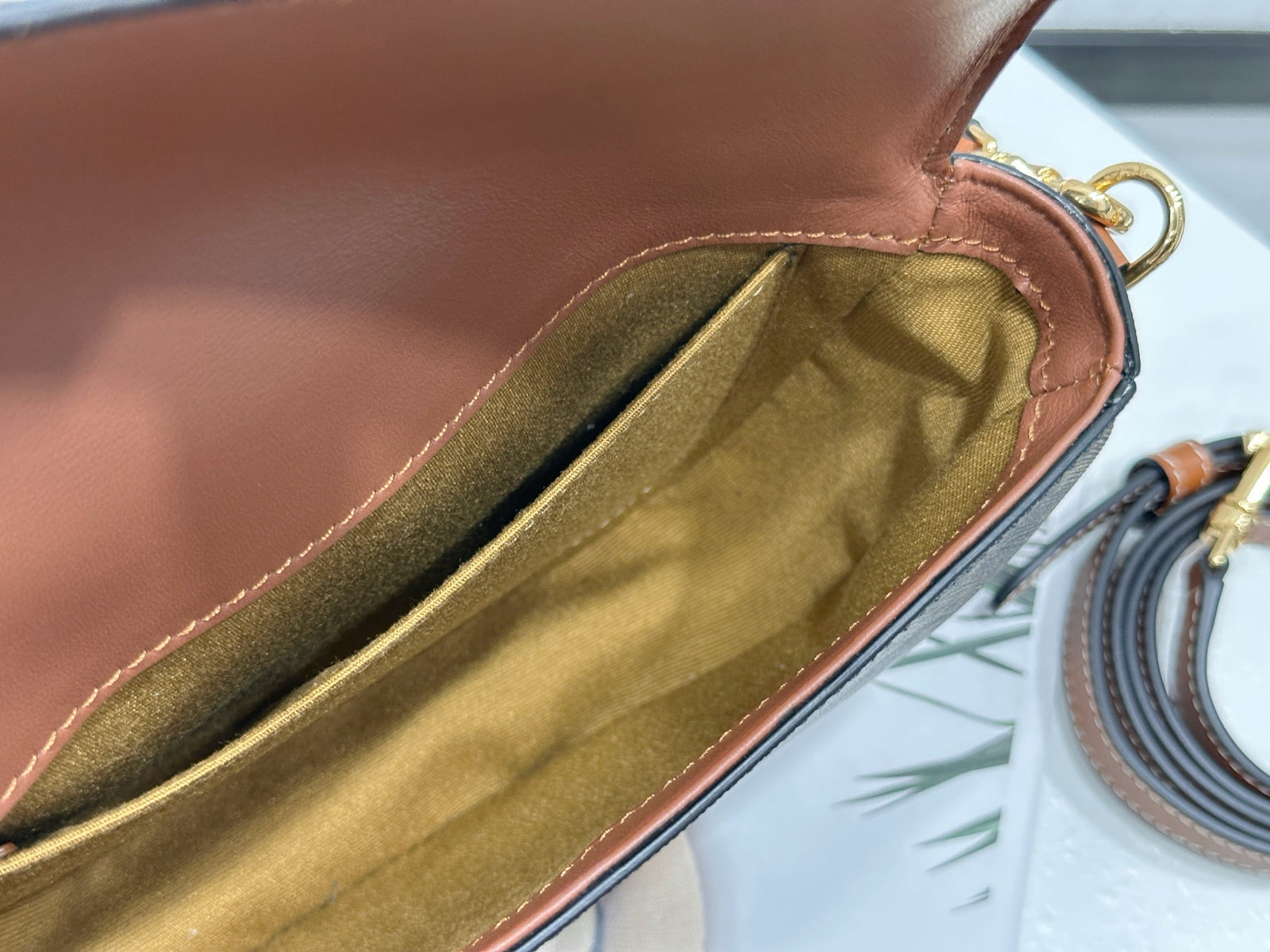 셀린느 폴코 숄더백