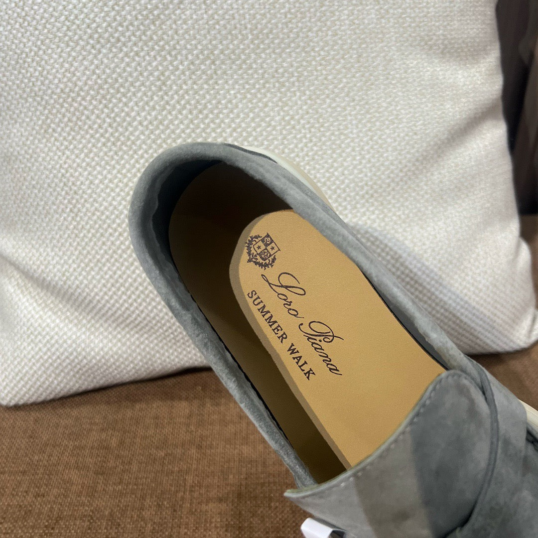 로로피아나 썸머워크 로퍼 (아미 그레이)