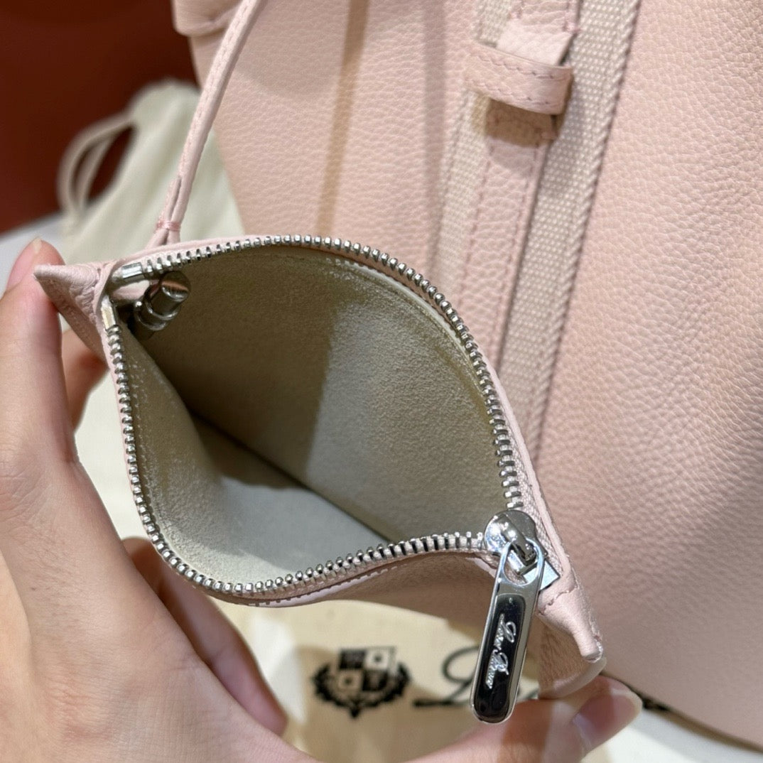 로로피아나 베일 스몰 백