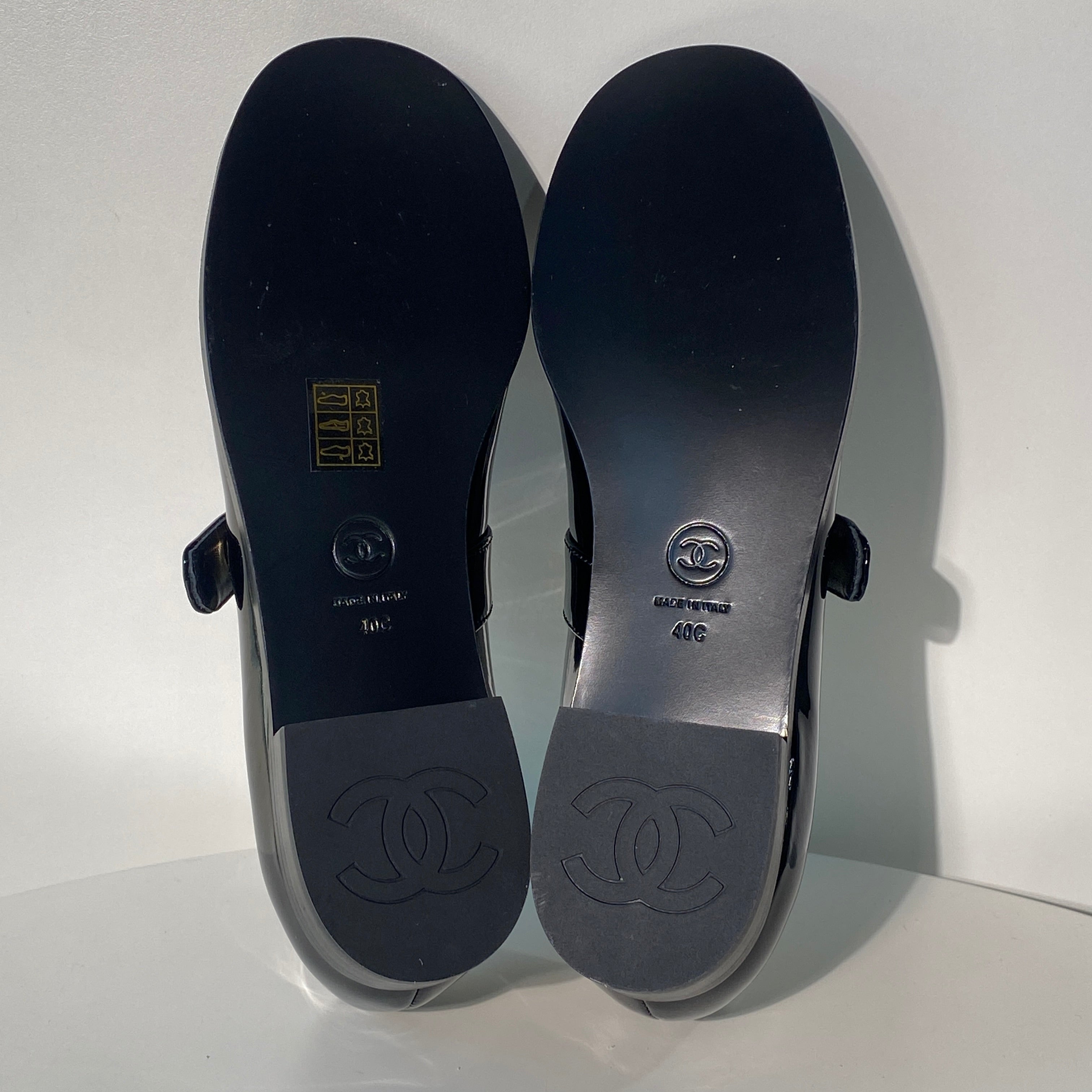 국내) 샤넬 메리제인 턴락 페이던트 / 블랙 40