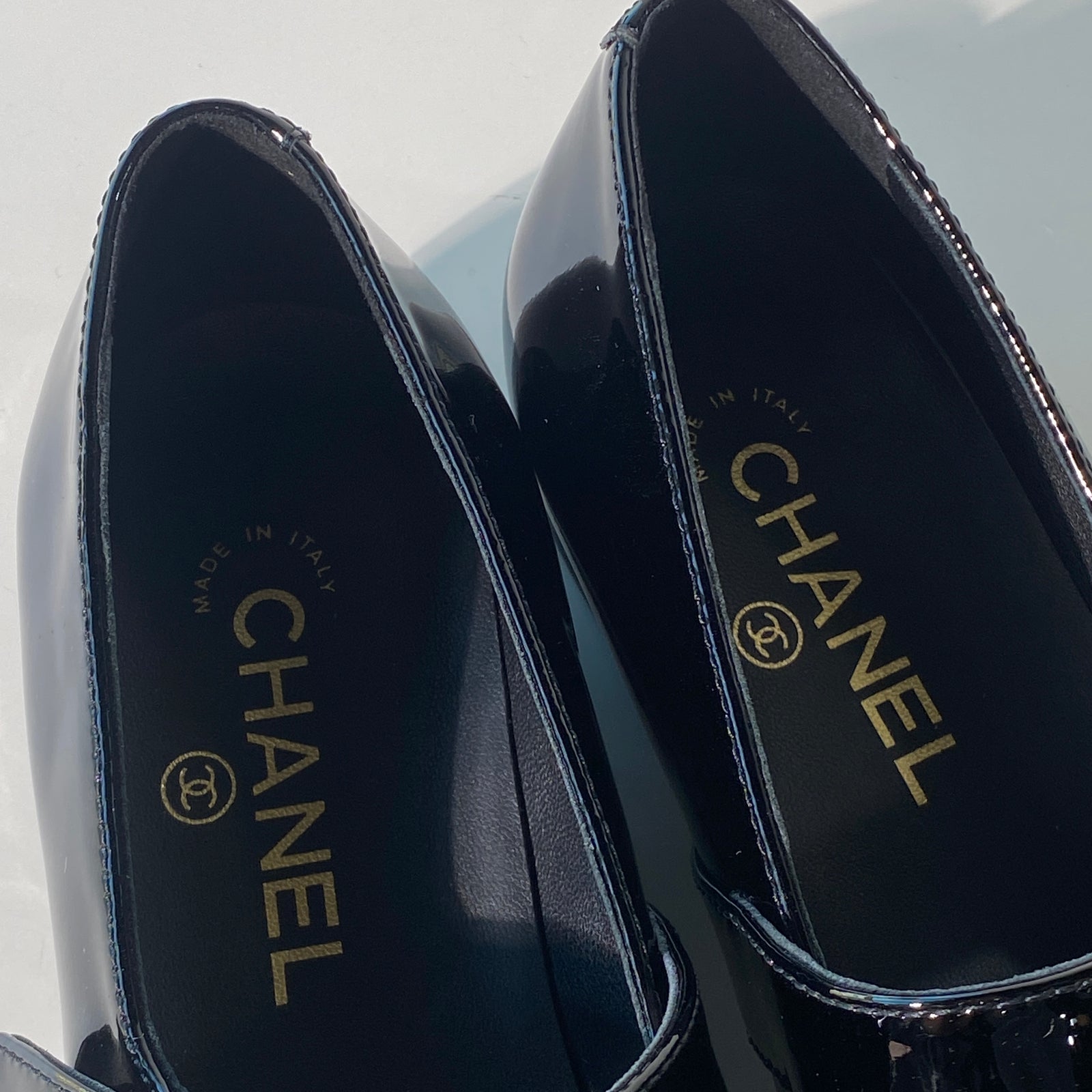 국내) 샤넬 메리제인 턴락 페이던트 / 블랙 40