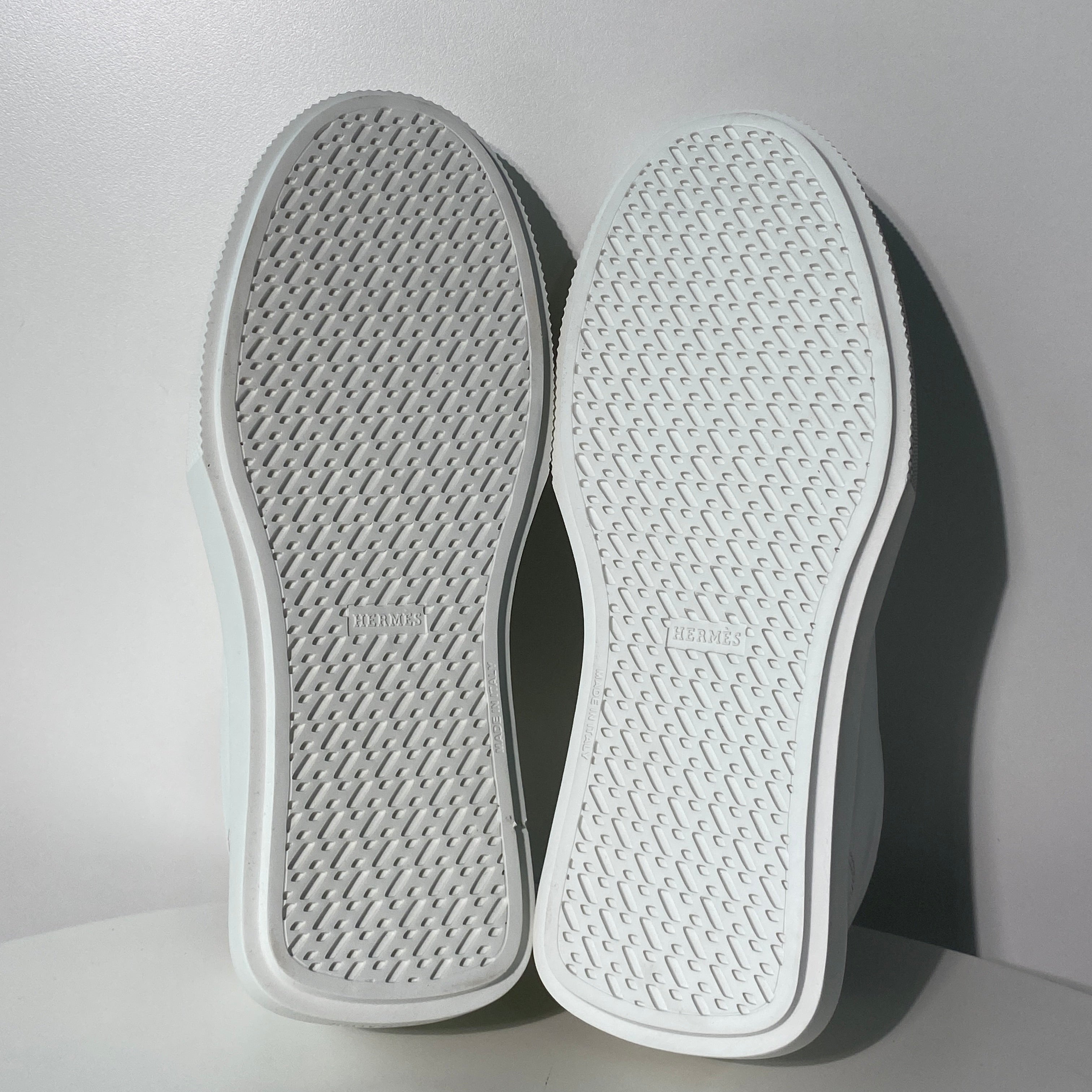 국내) 초미세하자) 에르메스 하루 더비 스니커즈 / 화이트 46