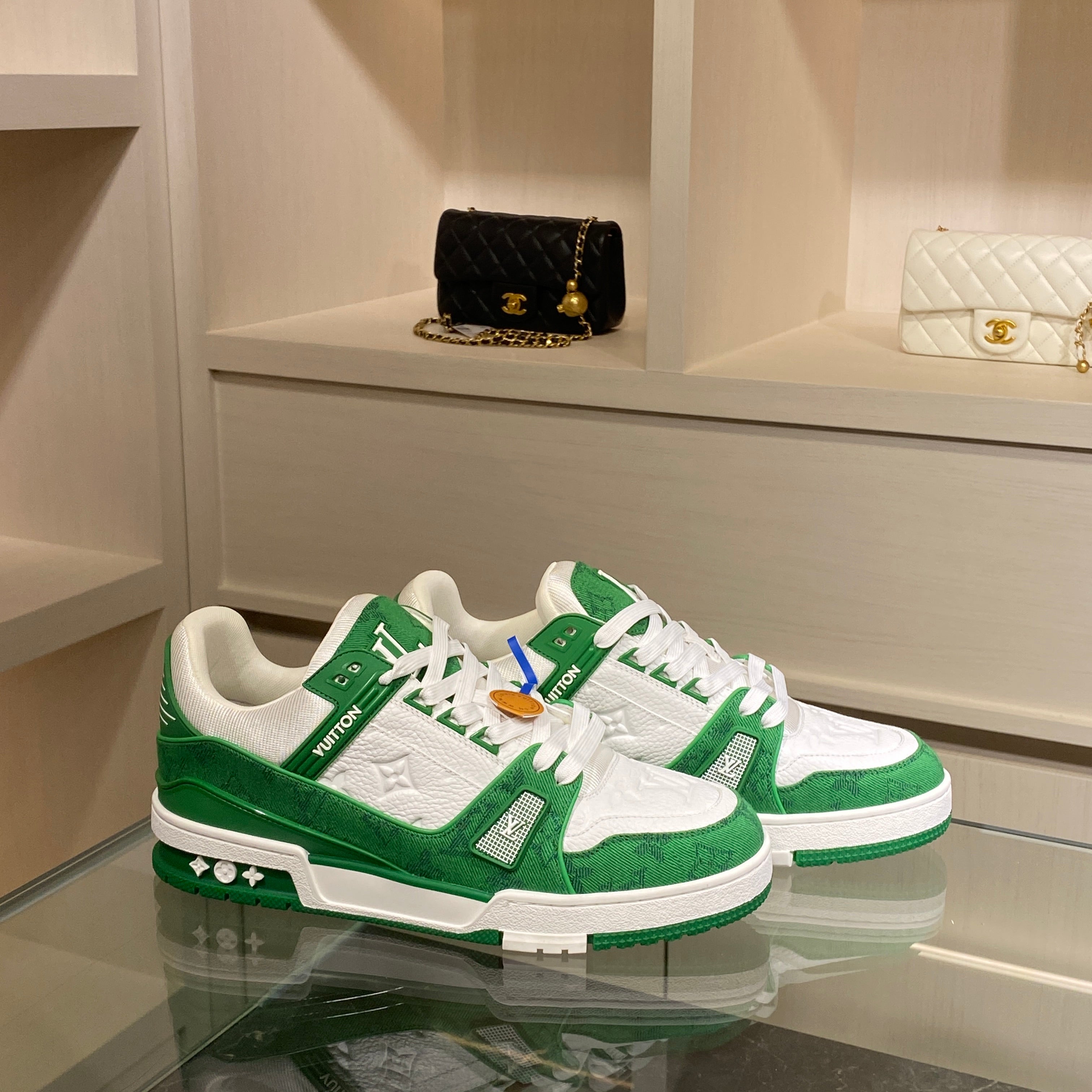 국내) 루이비통 LV 트레이너 스니커즈 모노그램 / 데님 그린 265사이즈