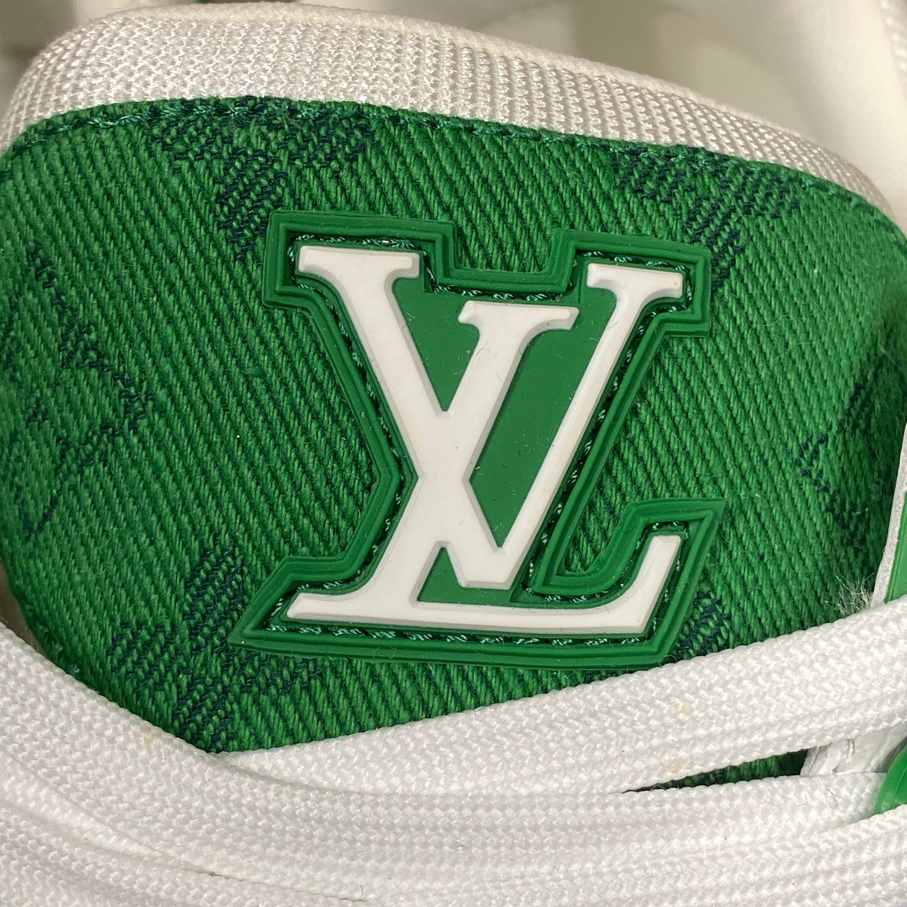 국내) 루이비통 LV 트레이너 스니커즈 모노그램 / 데님 그린 265사이즈
