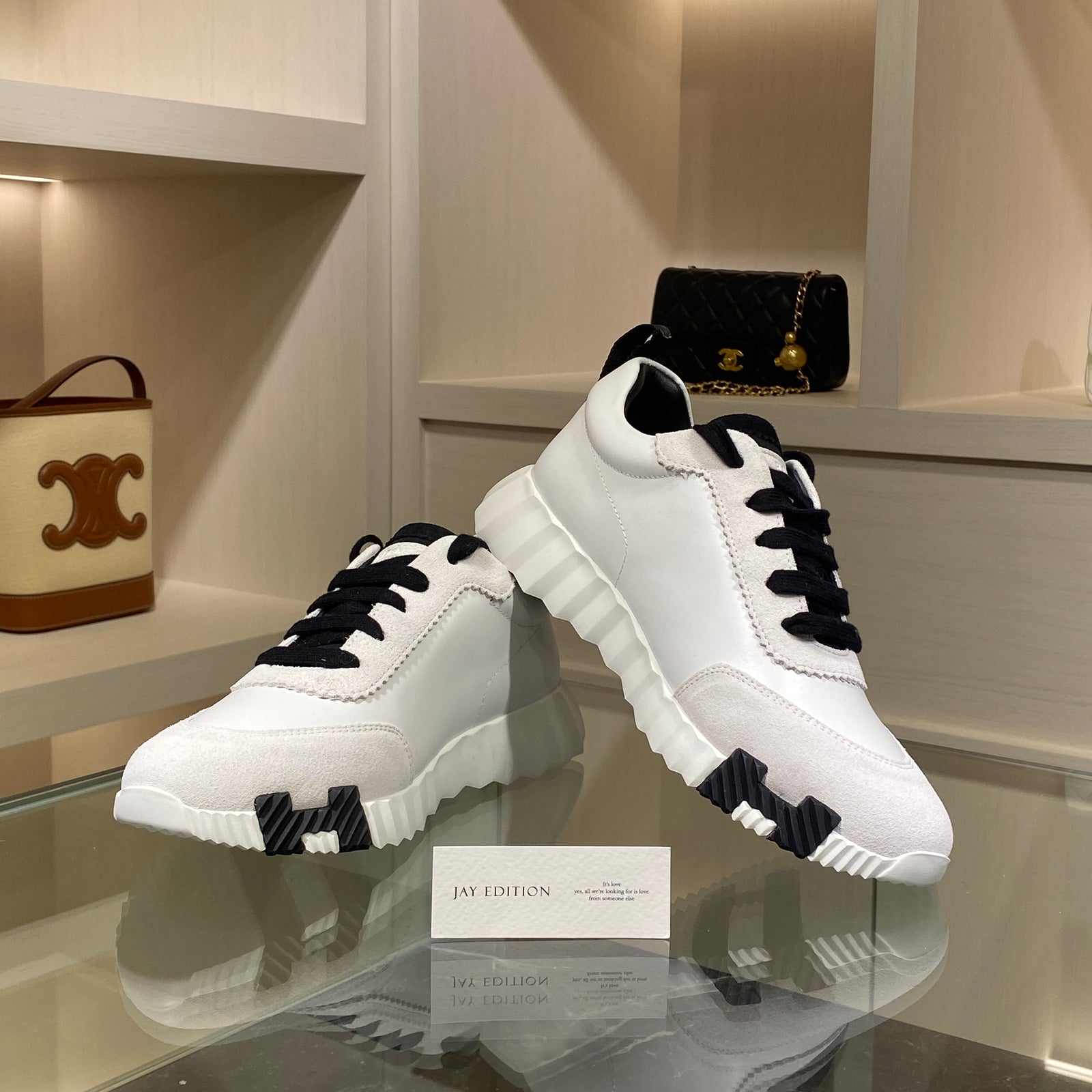 국내) 미세하자) 에르메스 바운싱 스니커즈 / 화이트 블랙 38