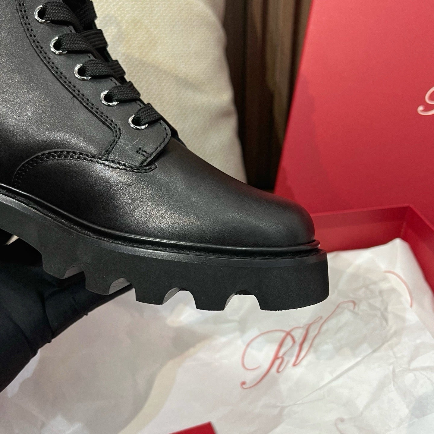 로저비비에 비브 레인저스 레더 부티 블랙