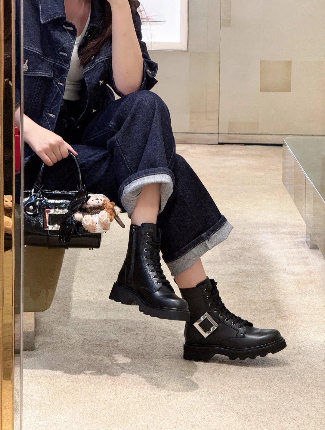 로저비비에 비브 레인저스 레더 부티 블랙