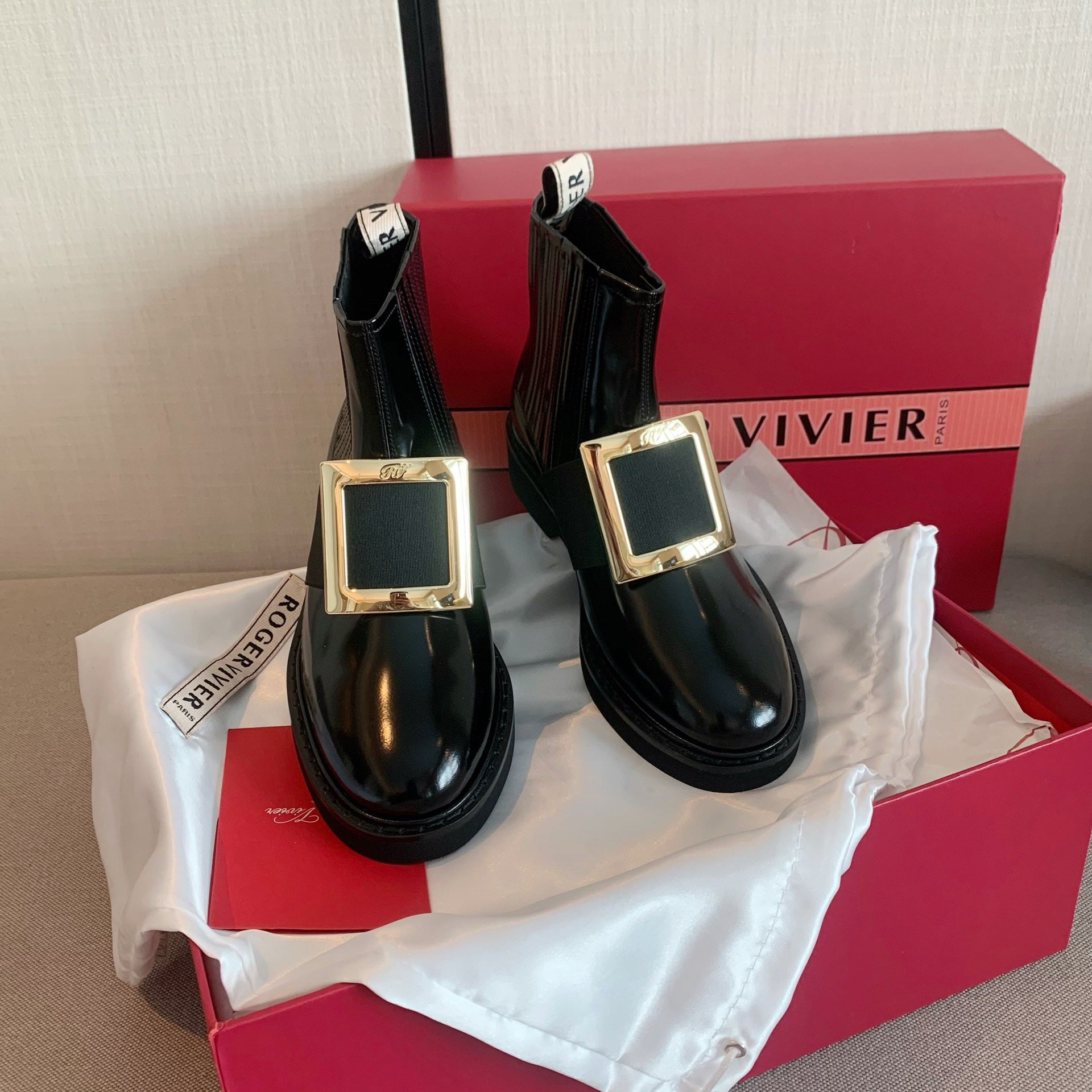 로저비비에 비브 레인저스 첼시 부티