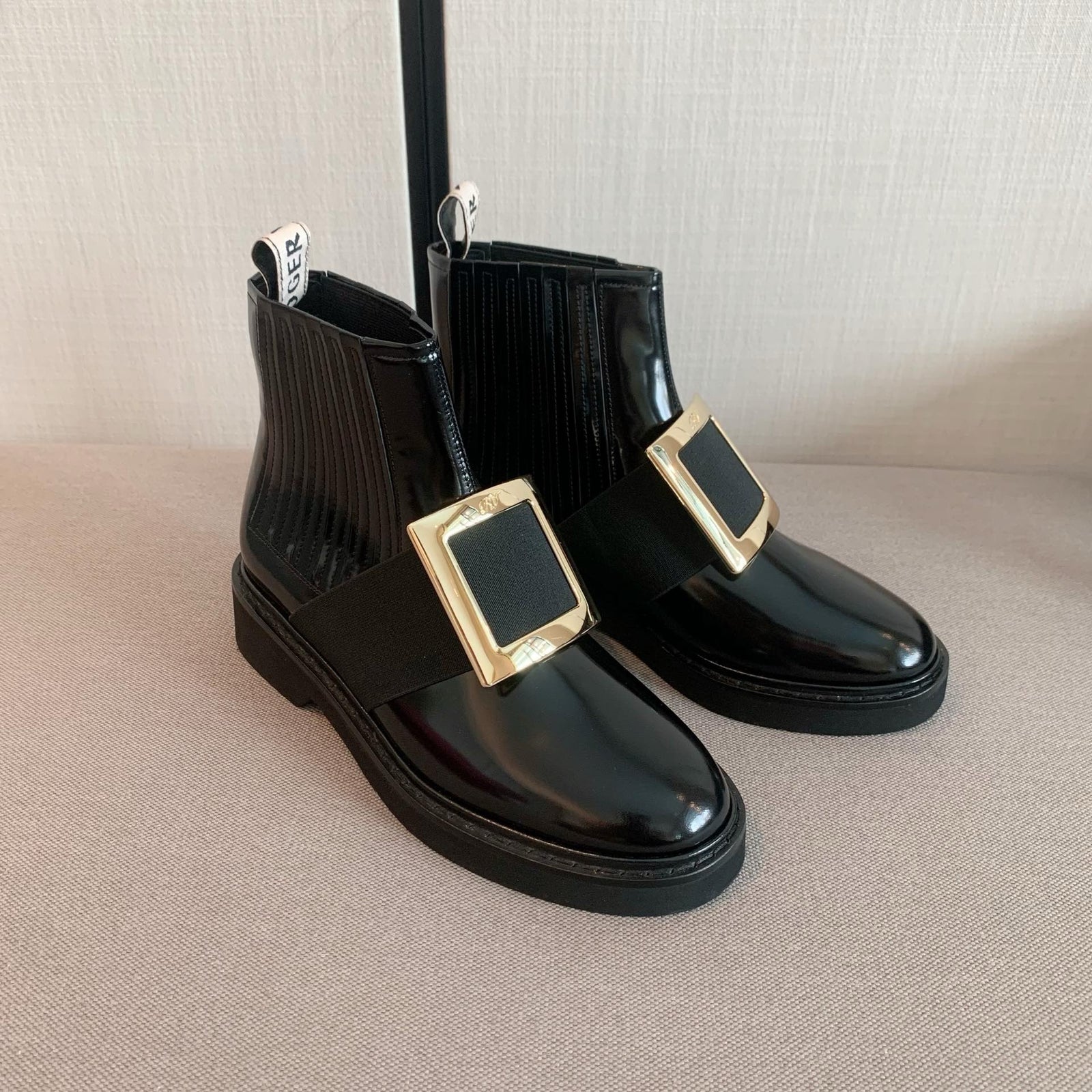 로저비비에 비브 레인저스 첼시 부티