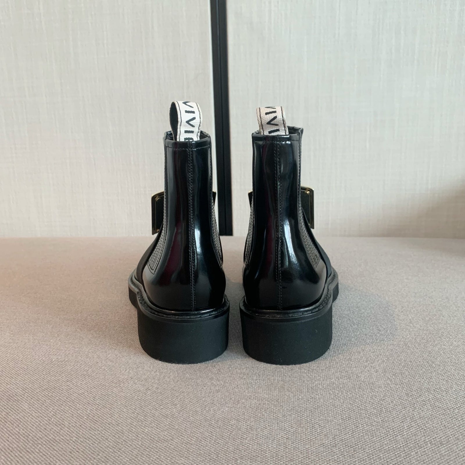 로저비비에 비브 레인저스 첼시 부티