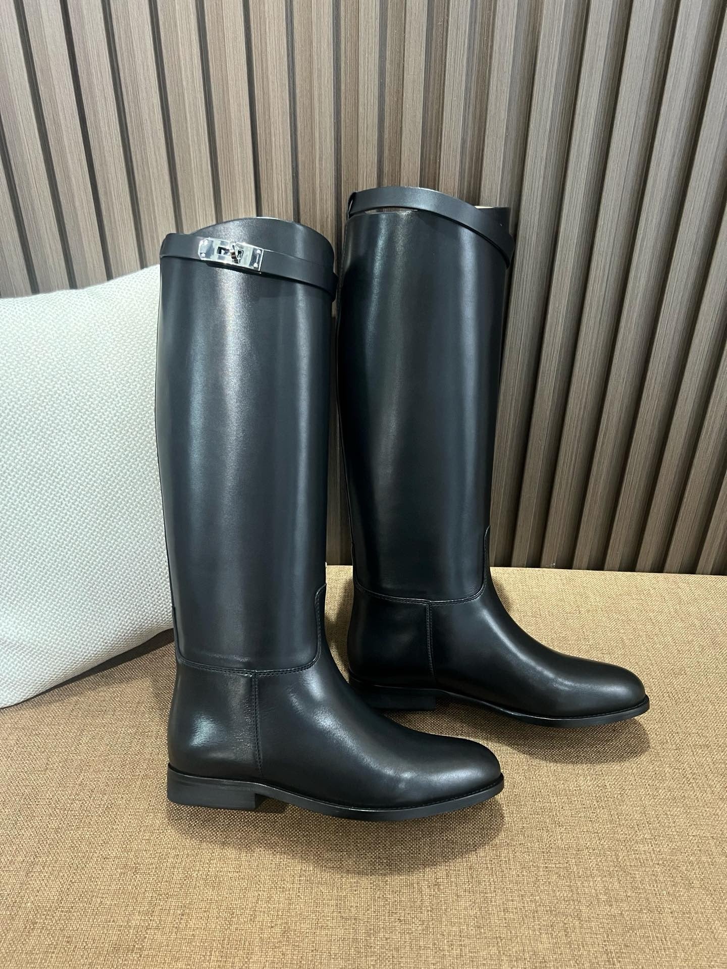 에르메스 점핑 부츠 박스 카프스킨 & 팔라듐 하드웨어 누아