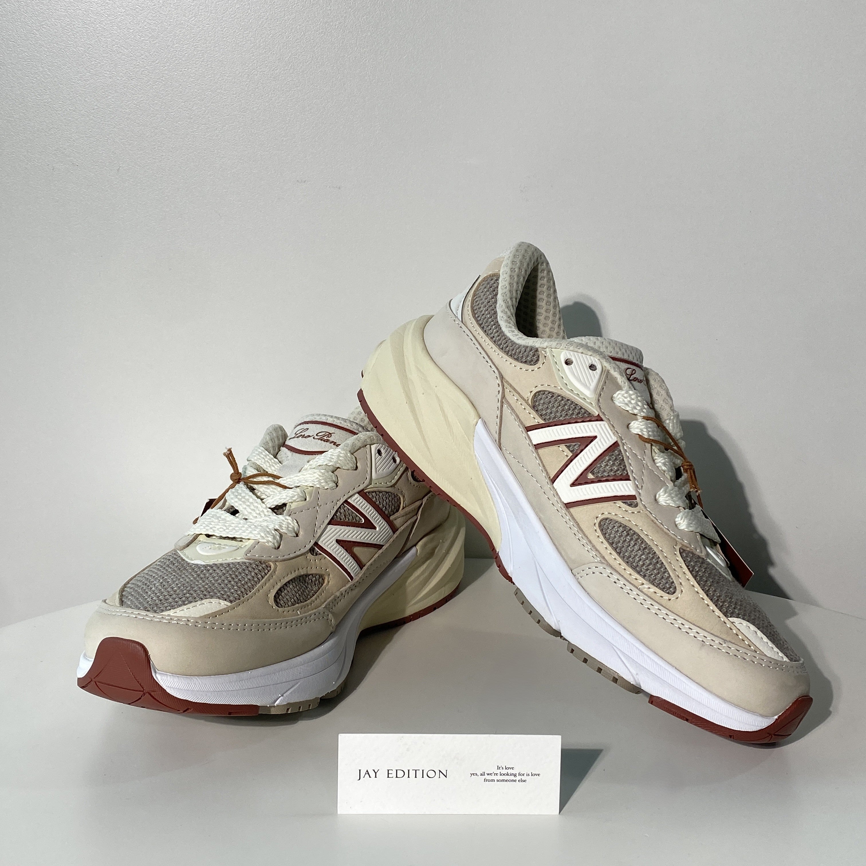 국내) 뉴발란스 X 로로피아나 37