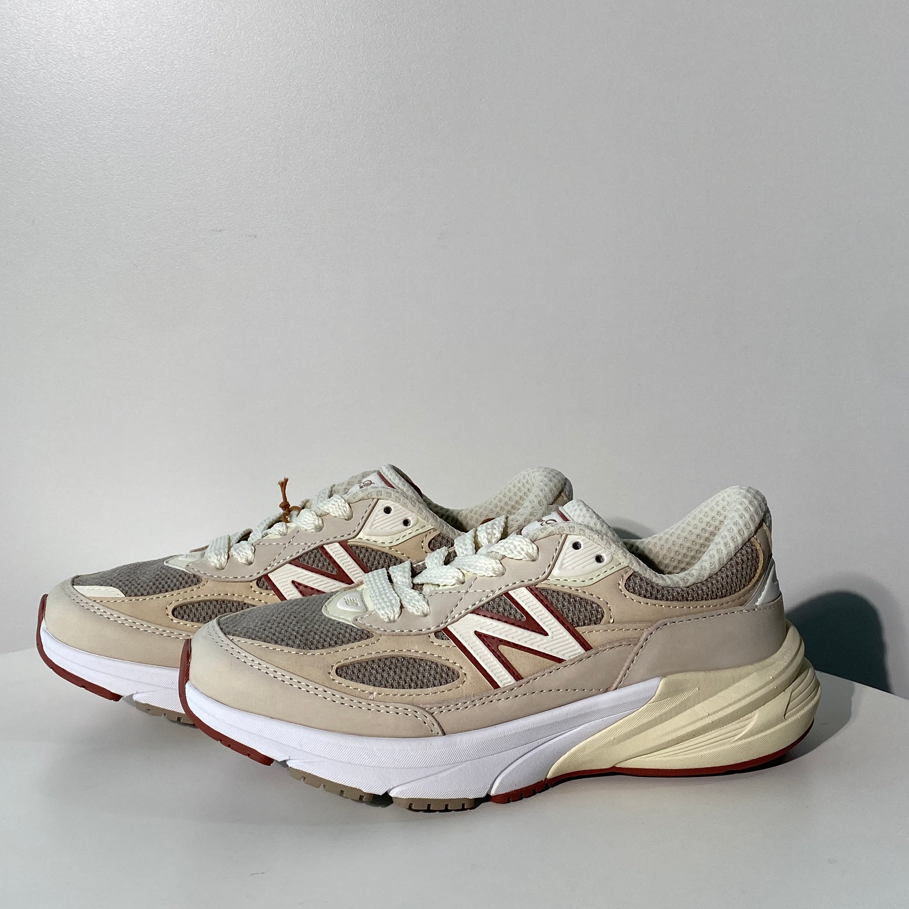 국내) 뉴발란스 X 로로피아나 37