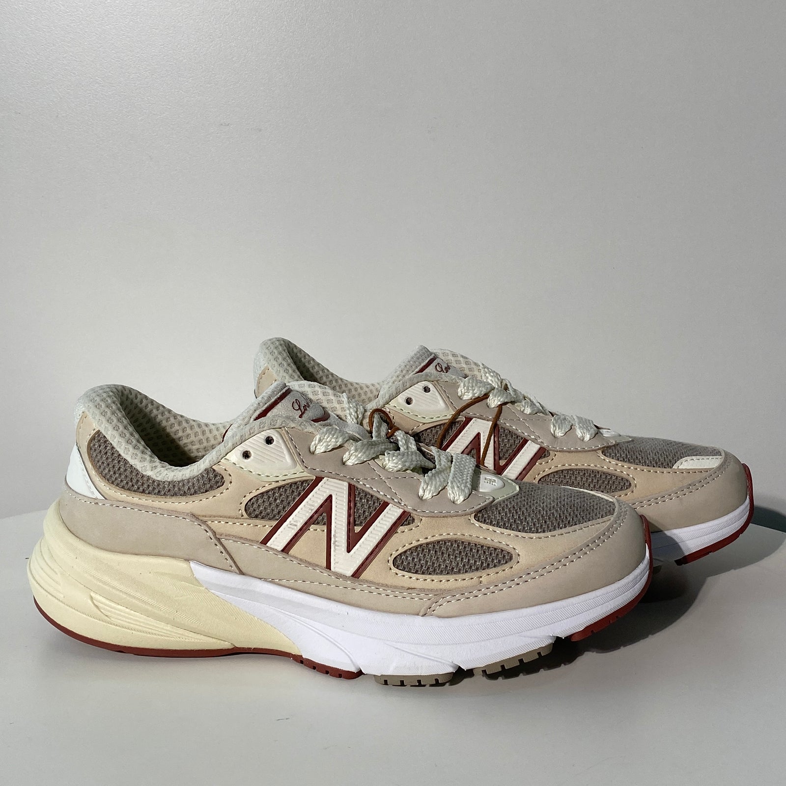 국내) 뉴발란스 X 로로피아나 37