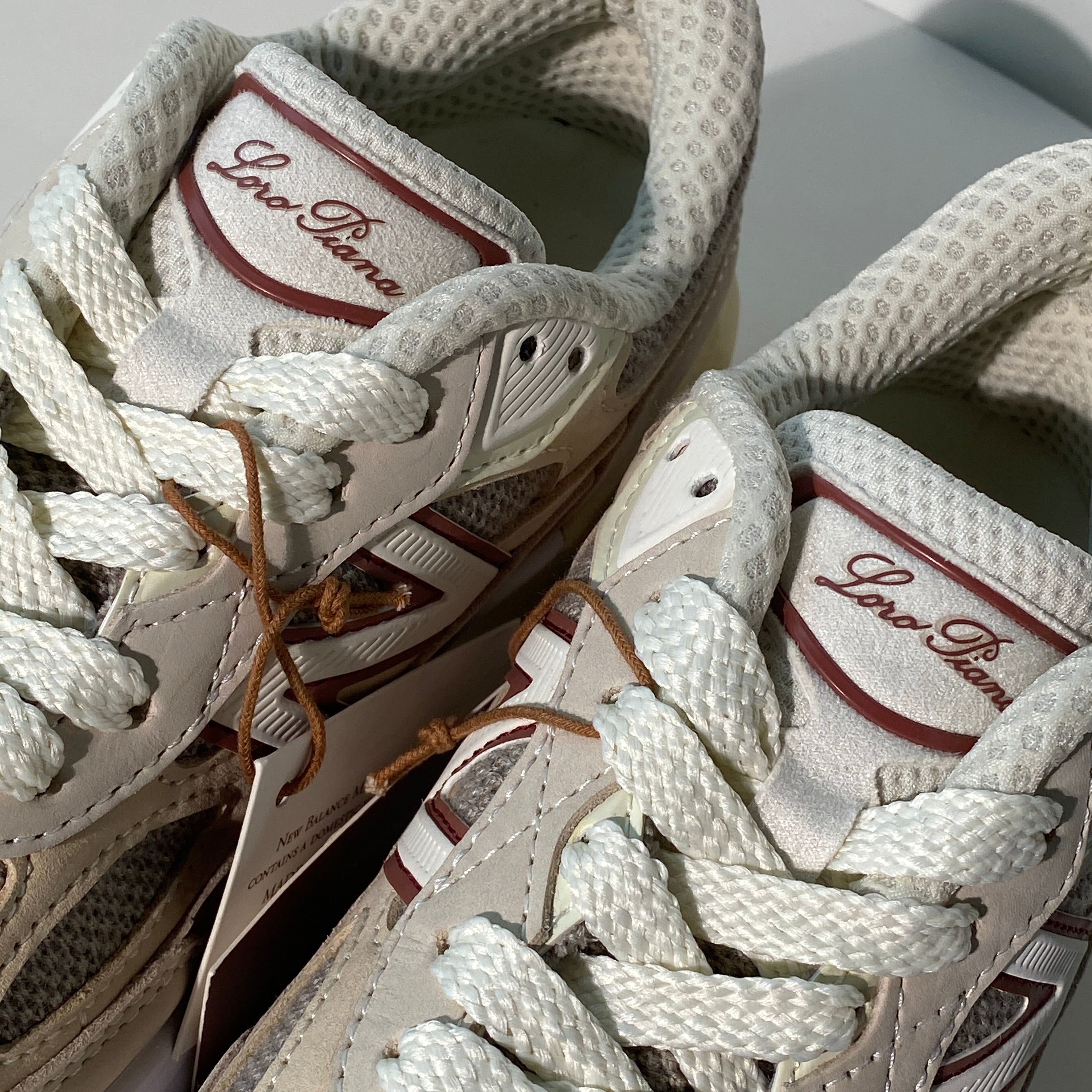 국내) 뉴발란스 X 로로피아나 37