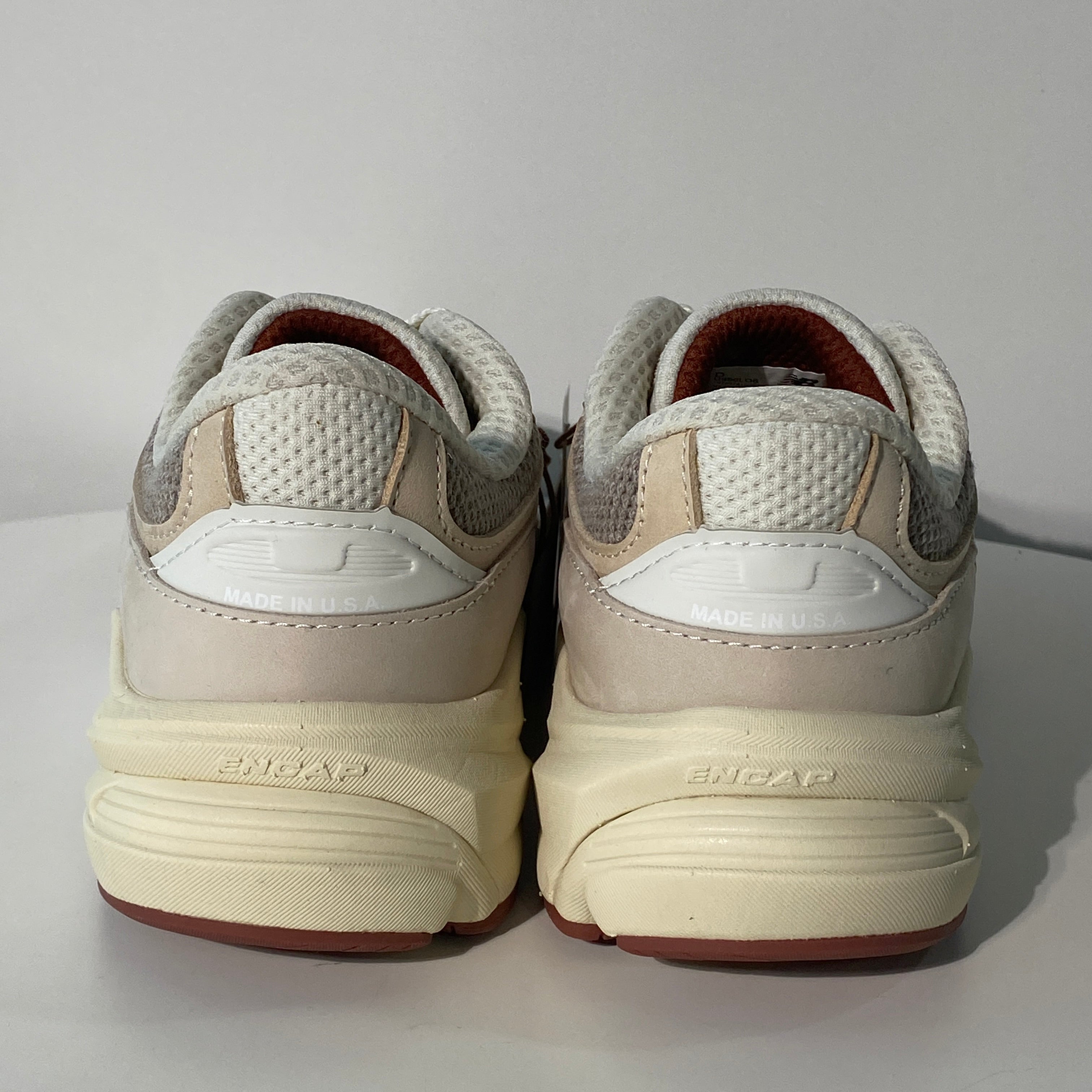 국내) 뉴발란스 X 로로피아나 37