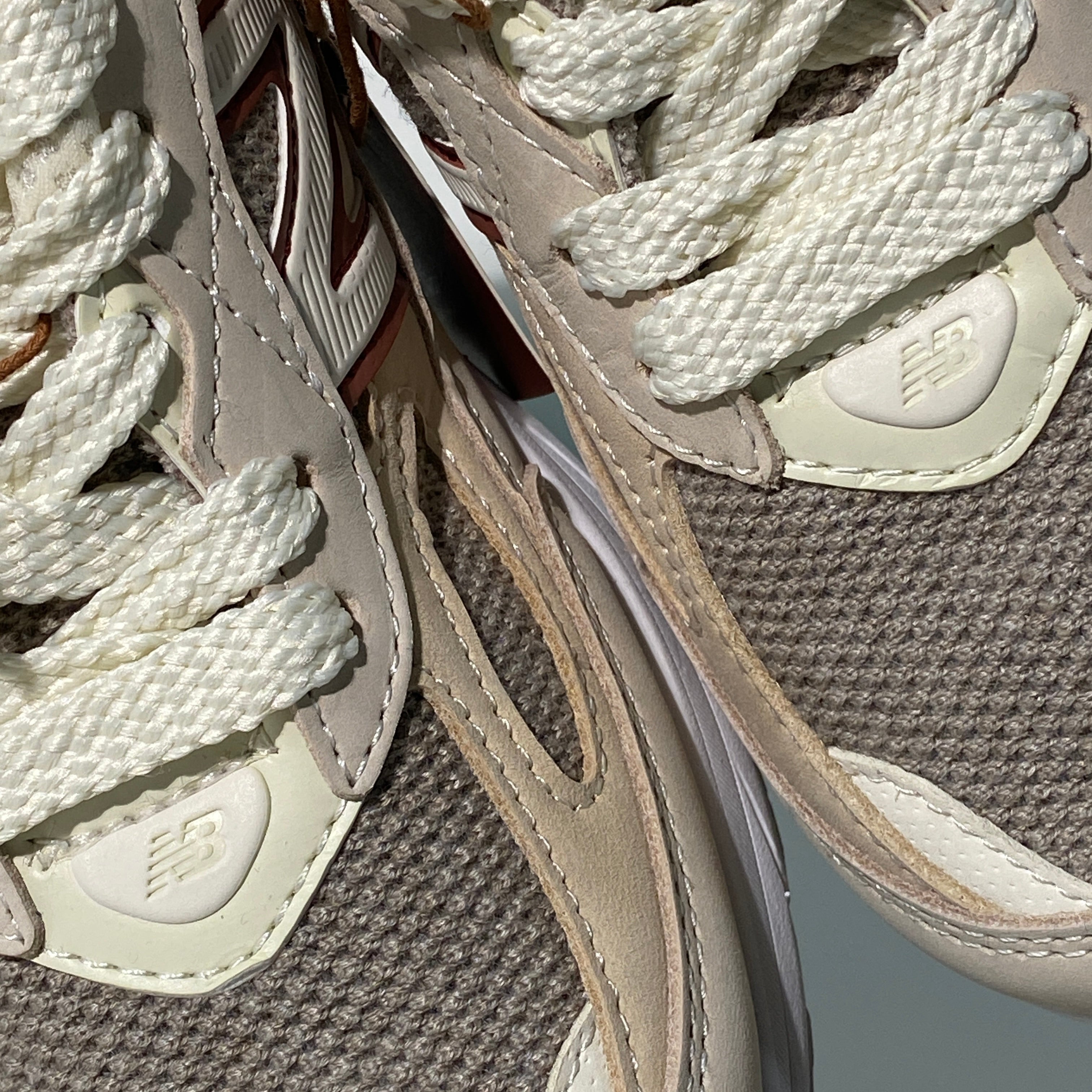 국내) 뉴발란스 X 로로피아나 37