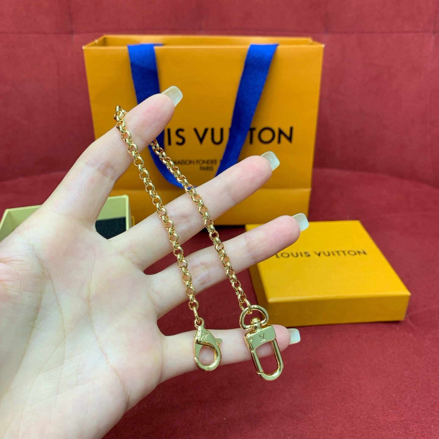 루이비통 헤어 클립 백 참 3