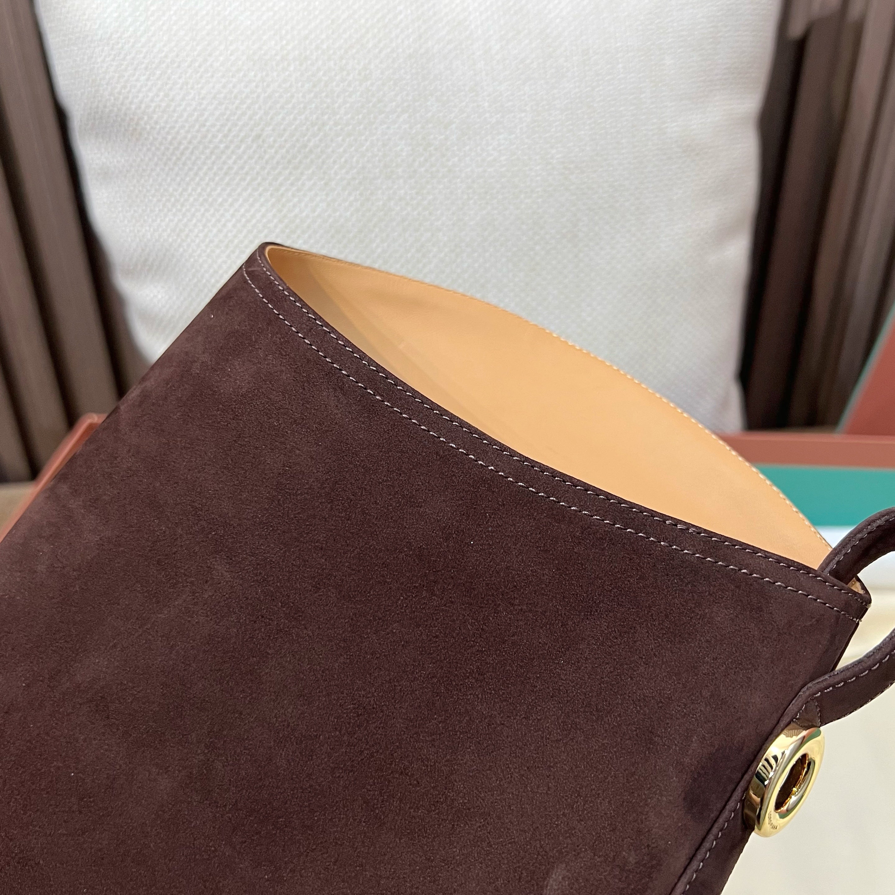 로로피아나 킬다 부츠 스웨이드