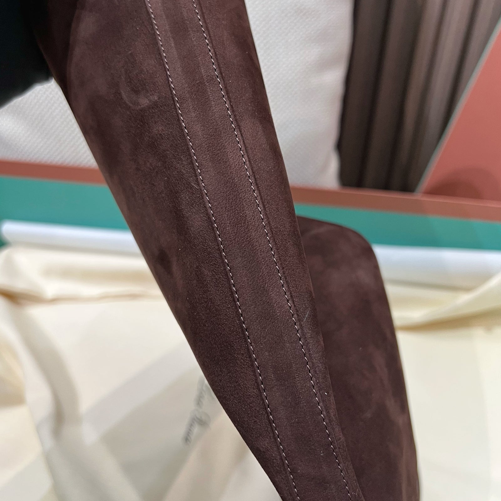 로로피아나 킬다 부츠 스웨이드