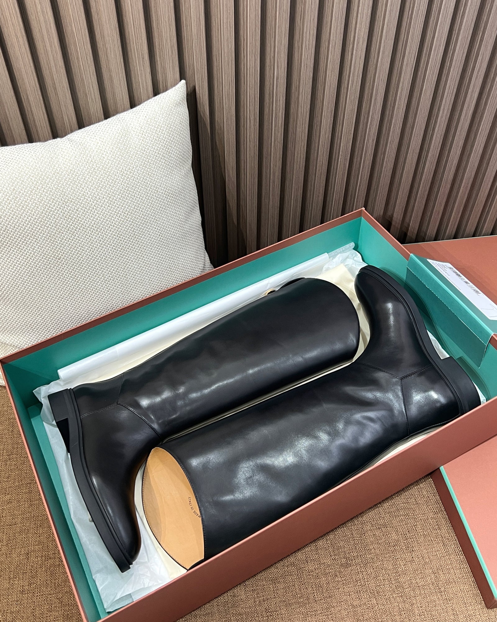 로로피아나 킬다 부츠 카프스킨