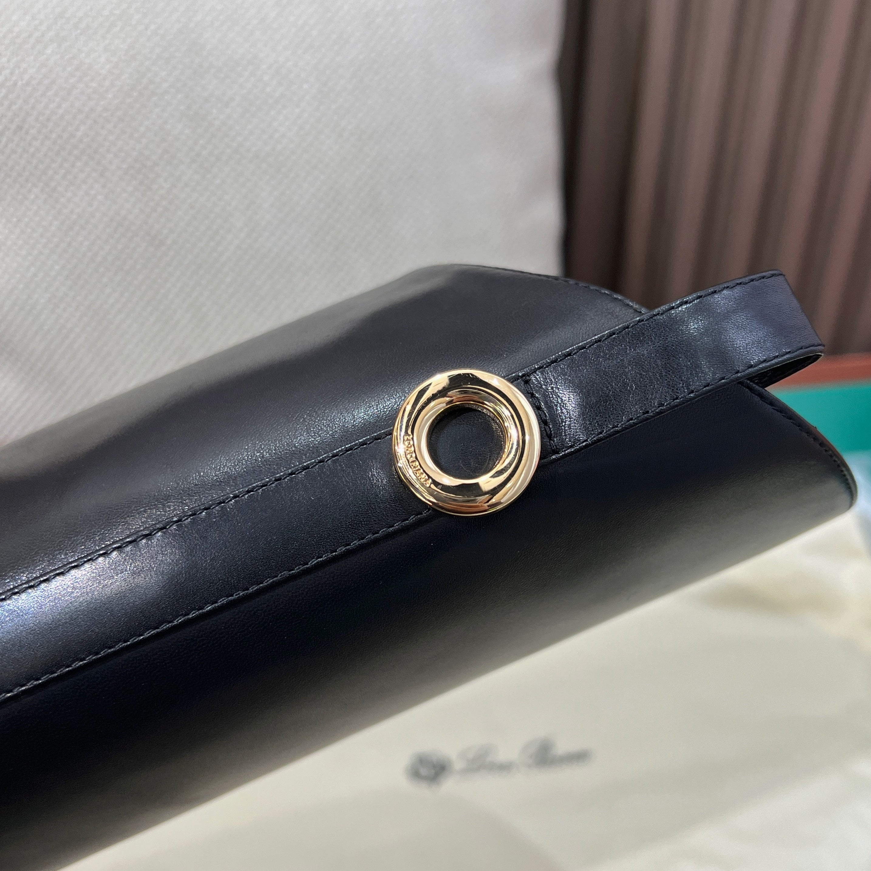 로로피아나 킬다 부츠 카프스킨