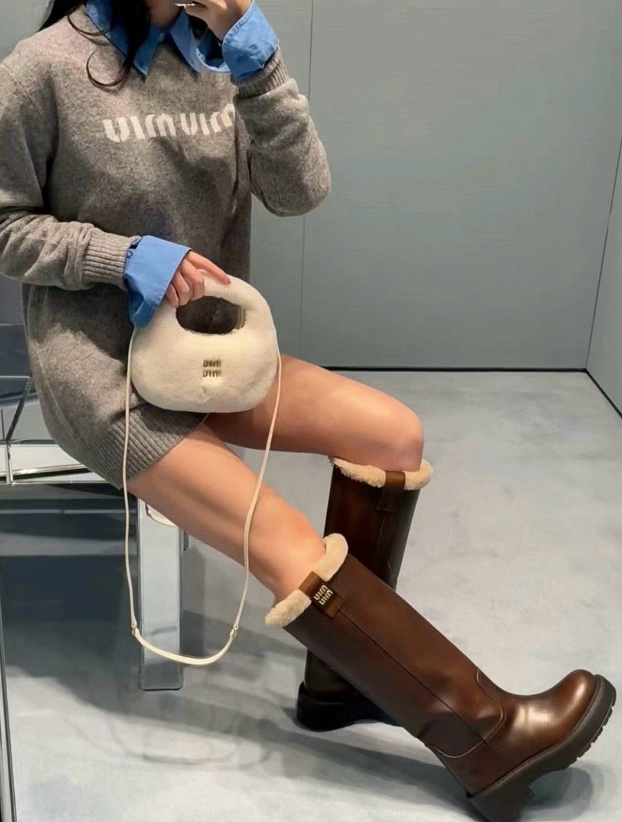 미우미우 시어링 가죽 롱 부츠 시에나