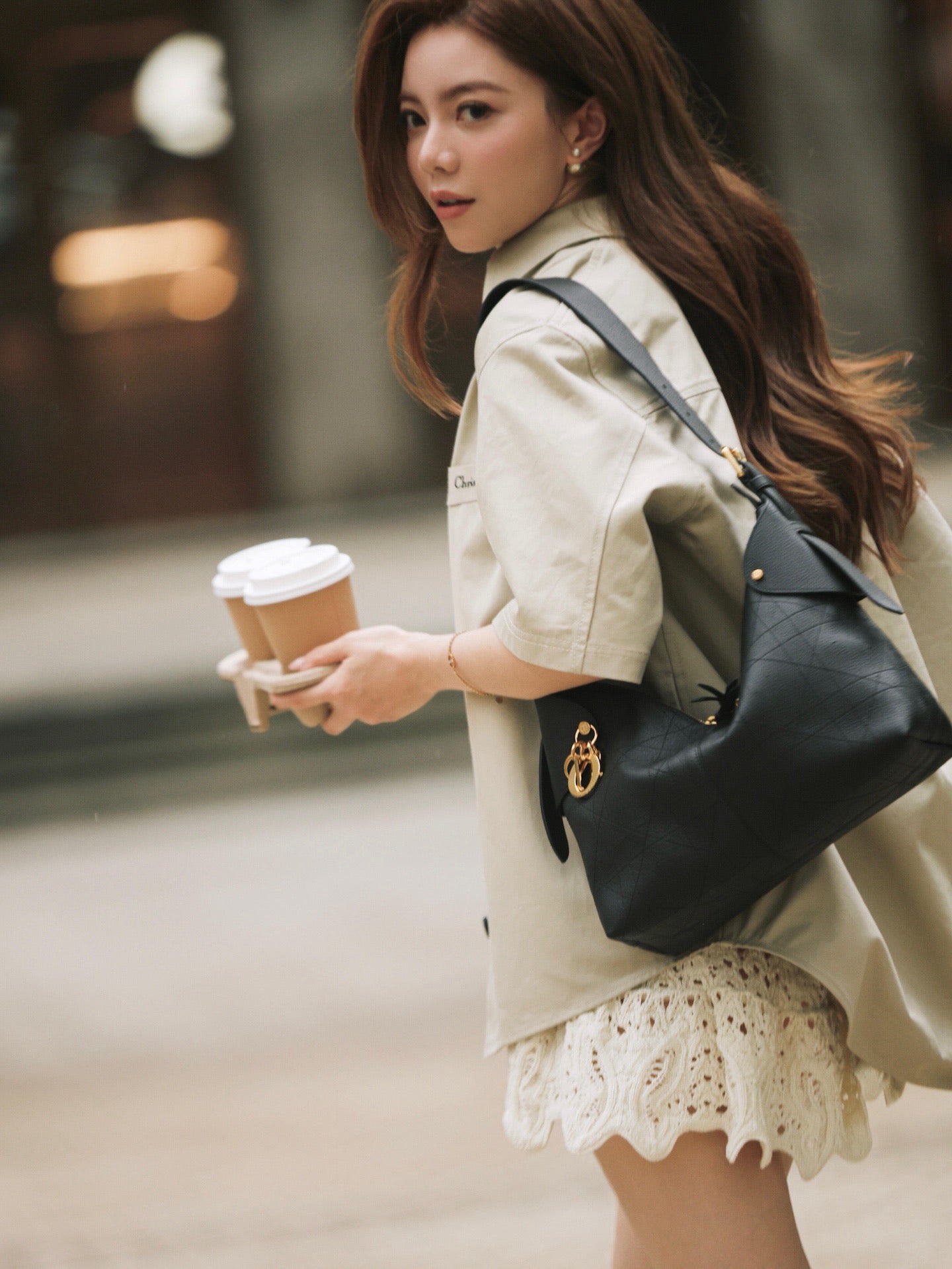 디올 보야주 백 플랫 매크로 까나쥬 그레인드 카프스킨 미디움