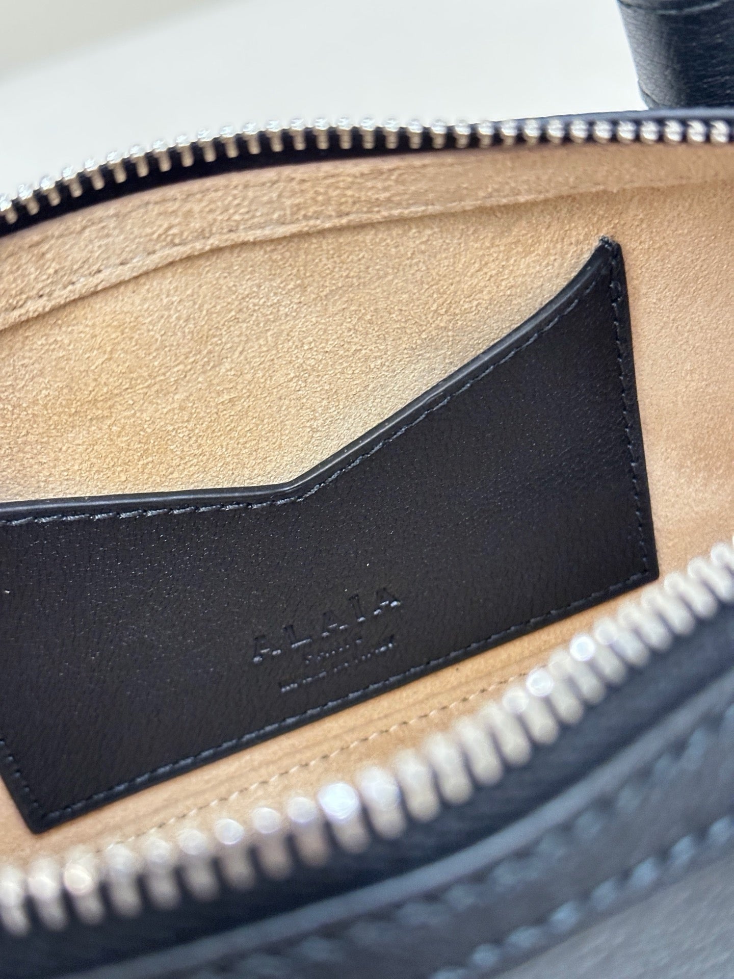 알라이아 LE TECKEL 가죽 스몰 백