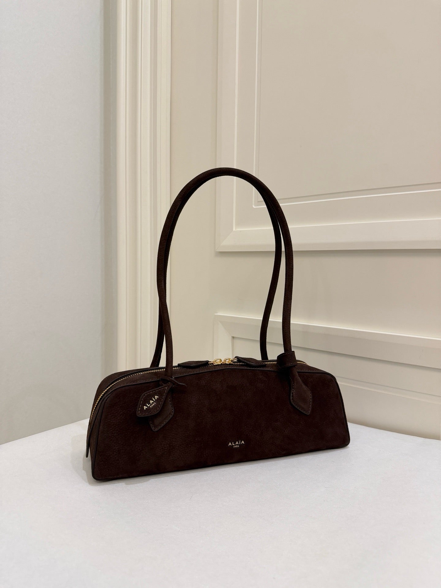 알라이아 LE TECKEL 미디엄 백