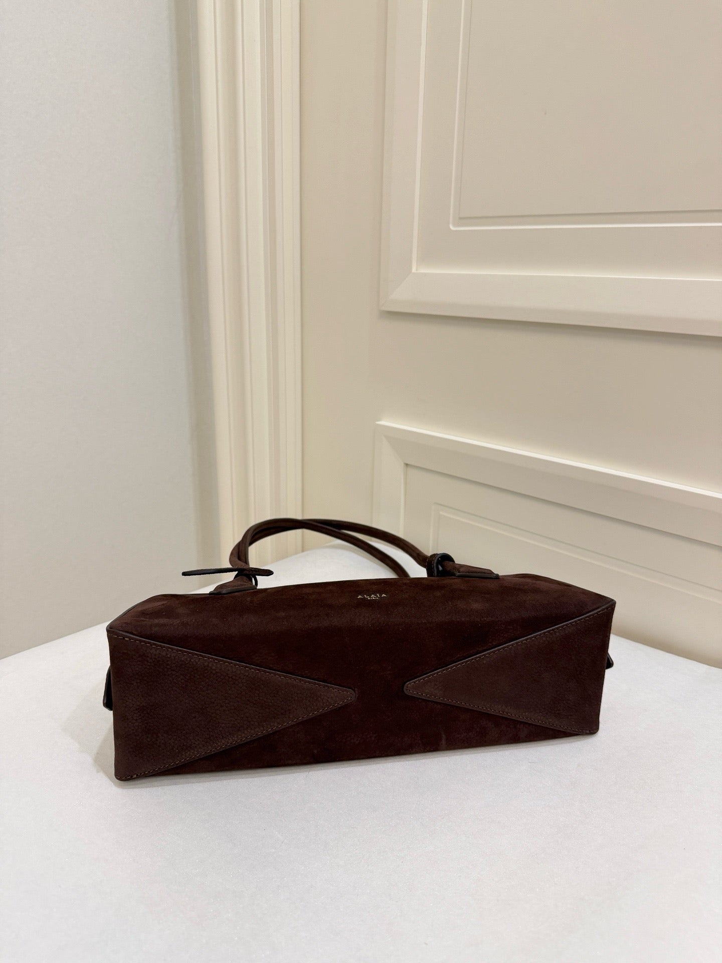 알라이아 LE TECKEL 미디엄 백