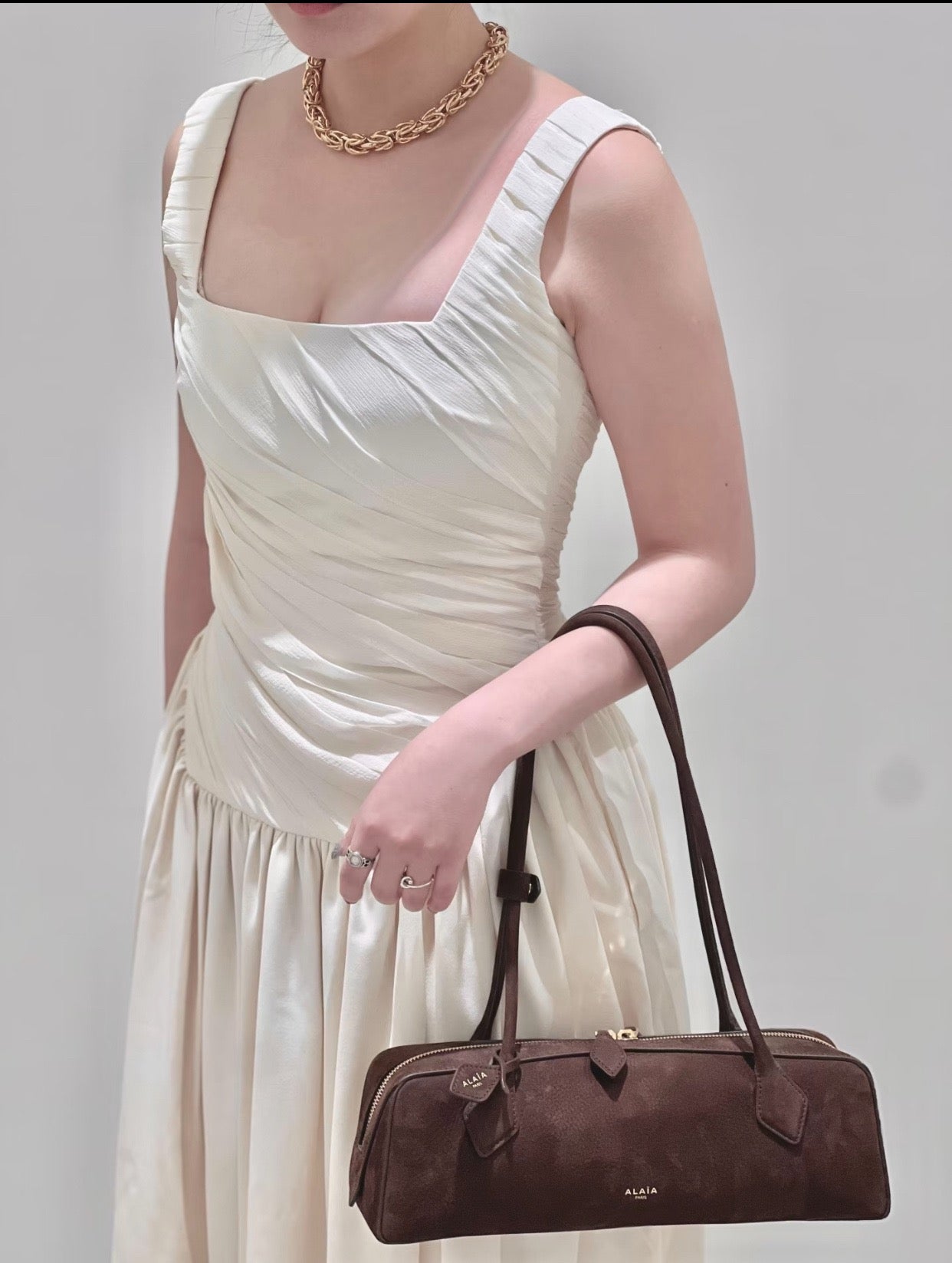 알라이아 LE TECKEL 미디엄 백