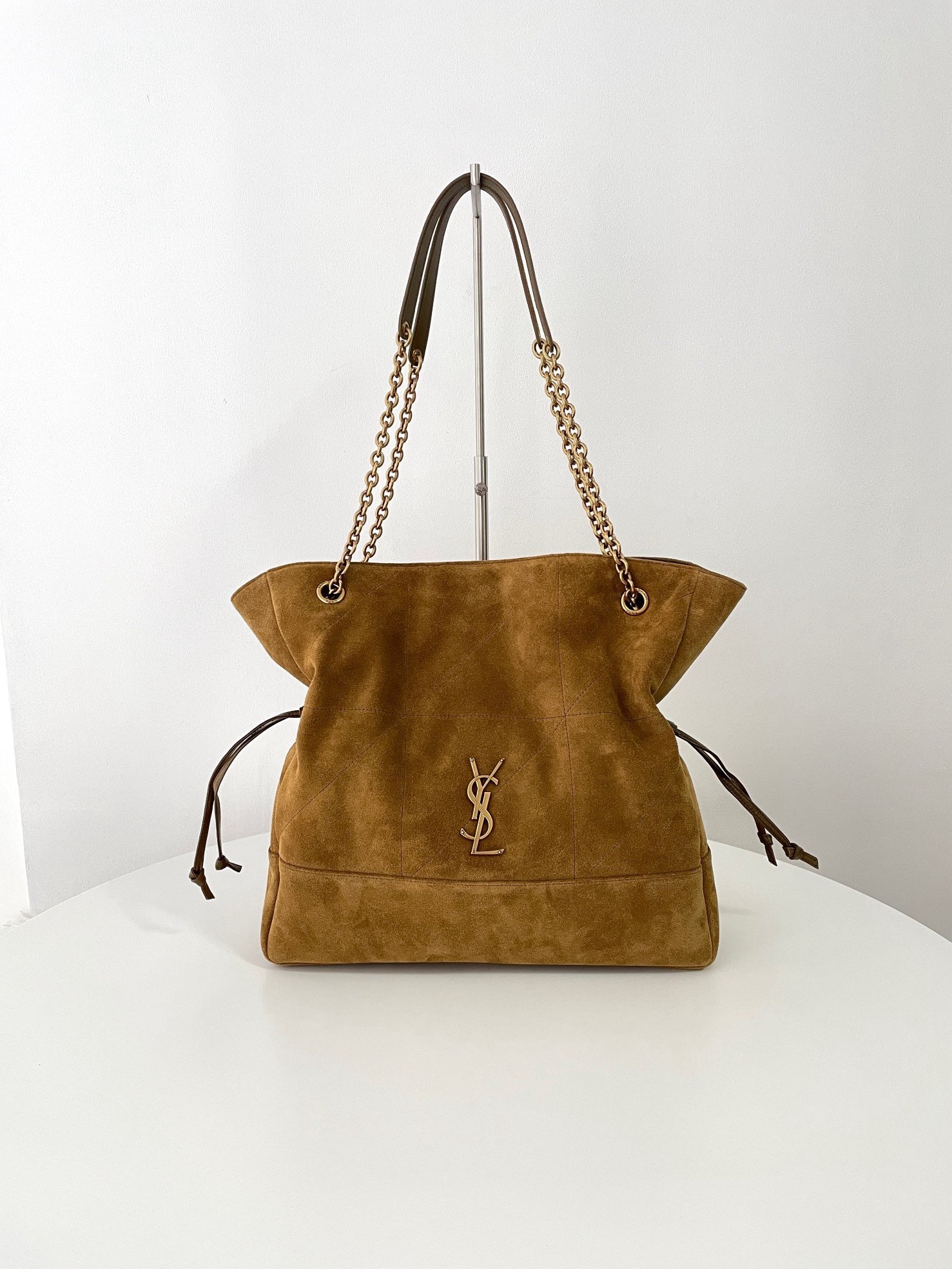 생로랑 제이미 쇼퍼백 스웨이드