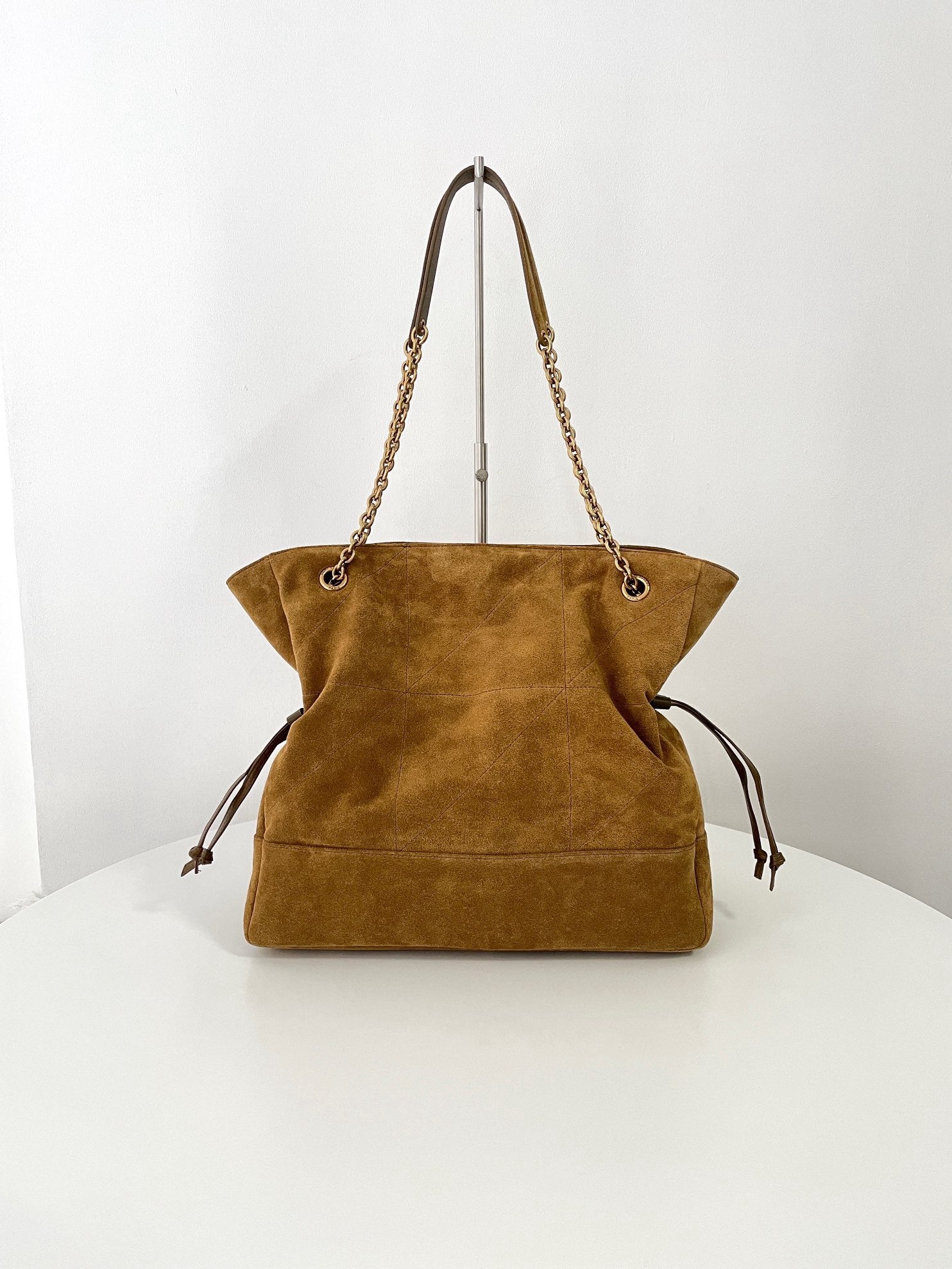 생로랑 제이미 쇼퍼백 스웨이드