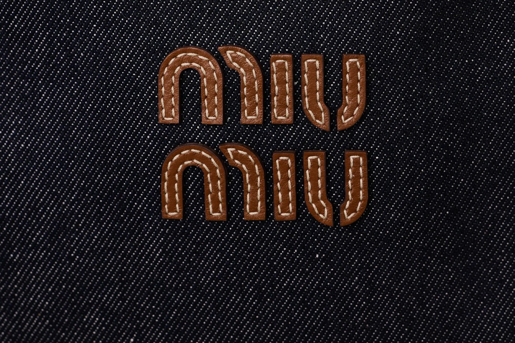 미우미우 아이비 데님 핸드백 블루 브랜디