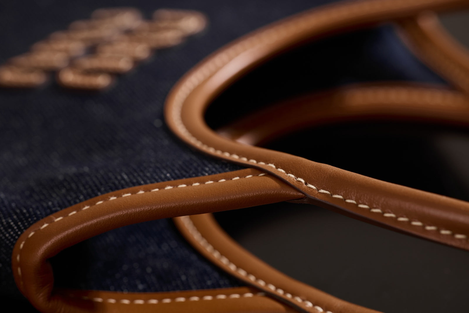 미우미우 아이비 데님 핸드백 블루 브랜디