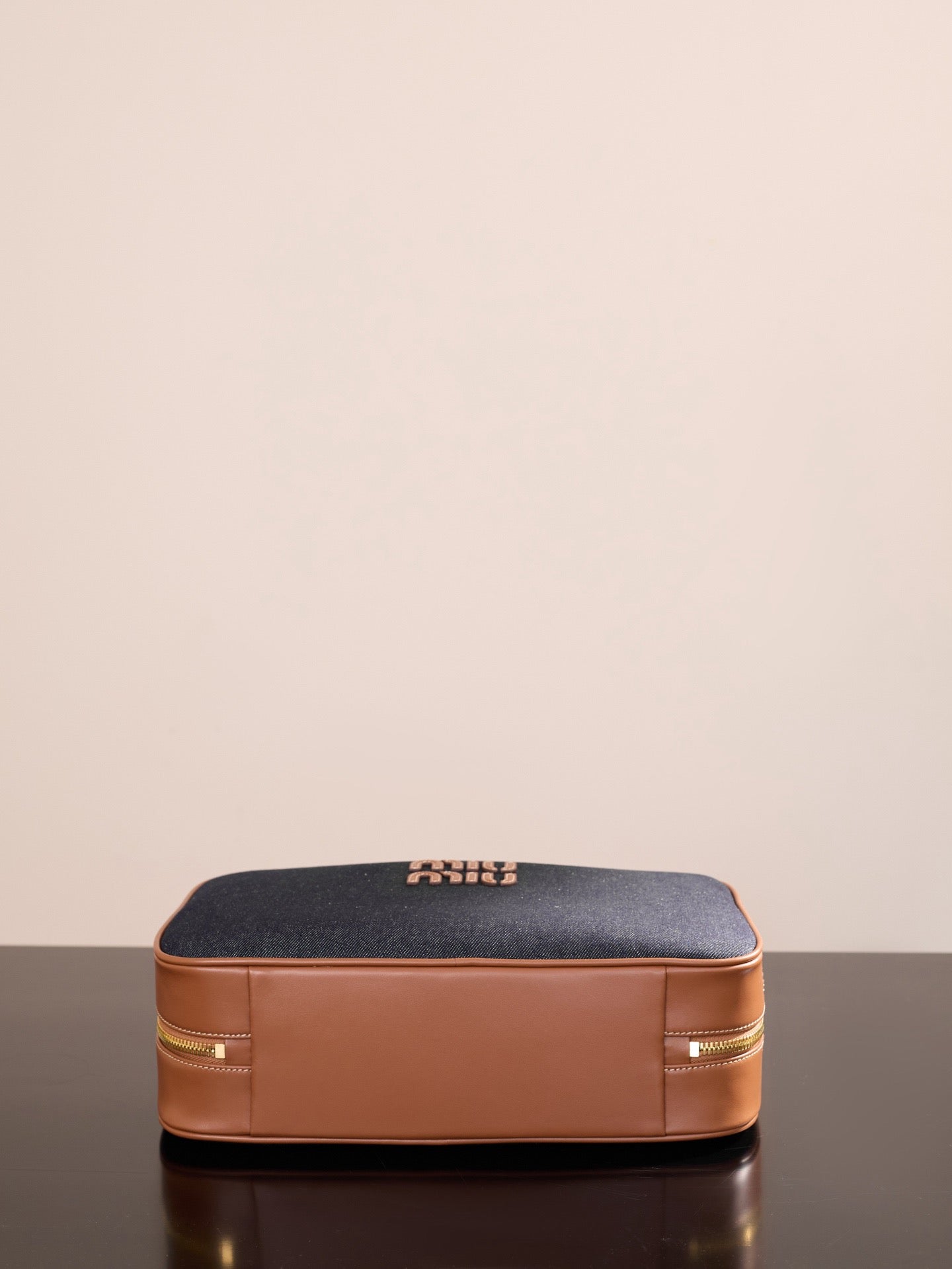 미우미우 보 데님 백 라지