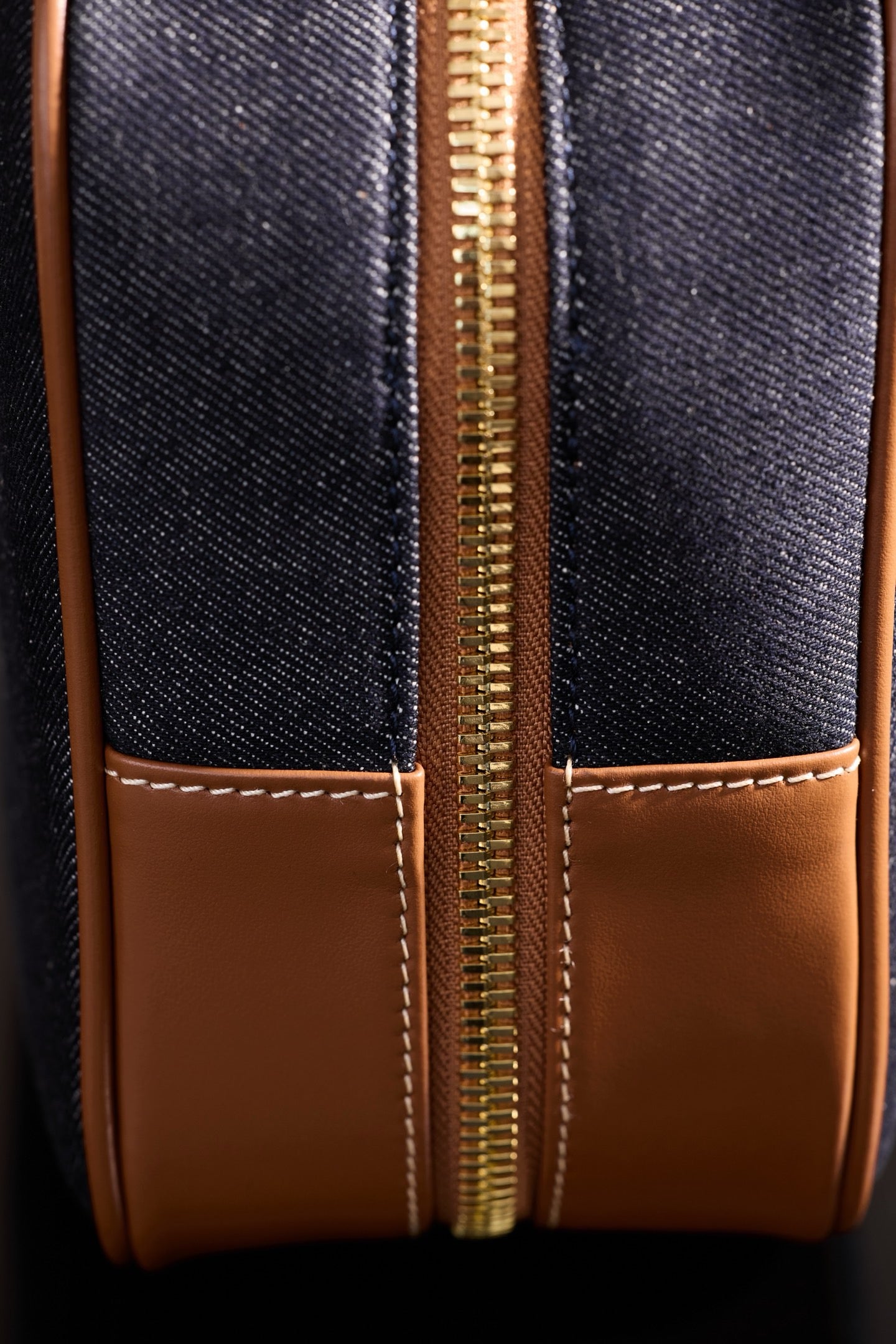 미우미우 보 데님 백 라지